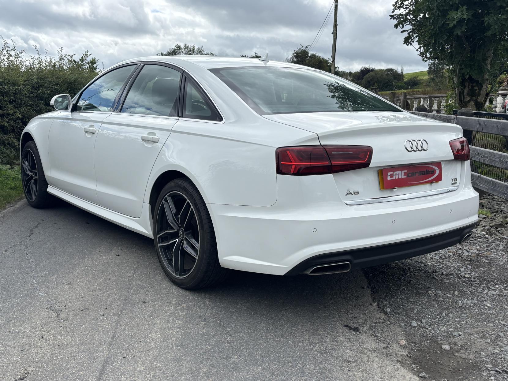 Audi A6 Saloon 2.0 TDI ultra SE Executive Saloon 4dr Diesel S Tronic Euro 6 (s/s) (190 ps)