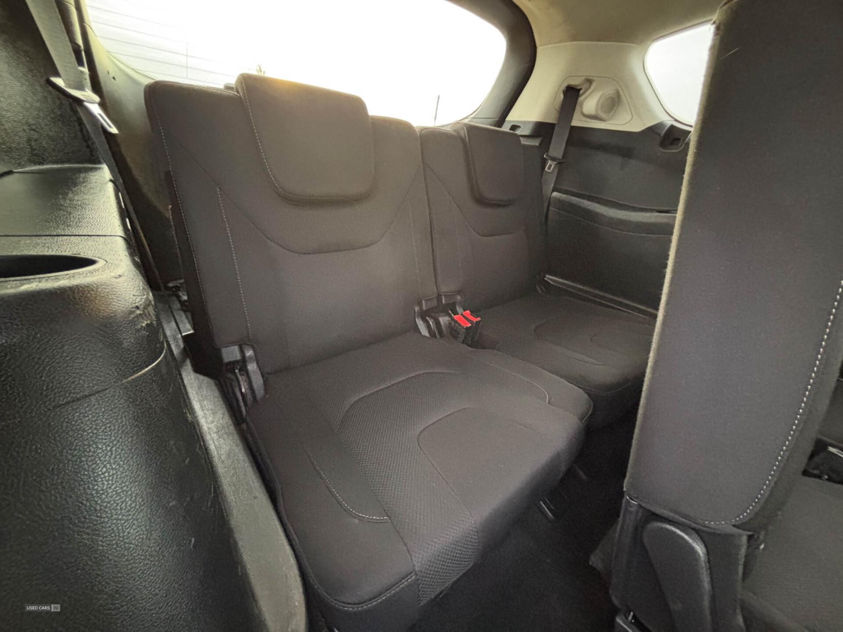 Ford S-Max 2.0 TDCi Titanium MPV 5dr Diesel Manual Euro 6 (s/s) (150 ps)