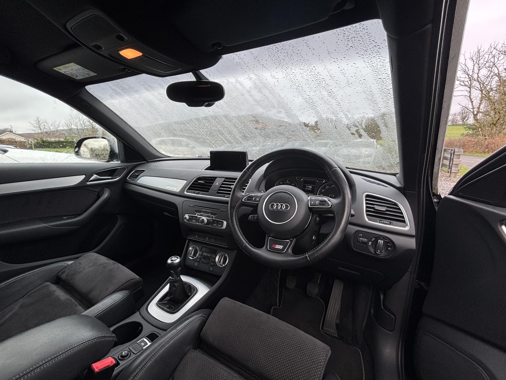 Audi Q3 2.0 TDI S line Plus SUV 5dr Diesel Manual quattro Euro 5 (s/s) (140 ps)