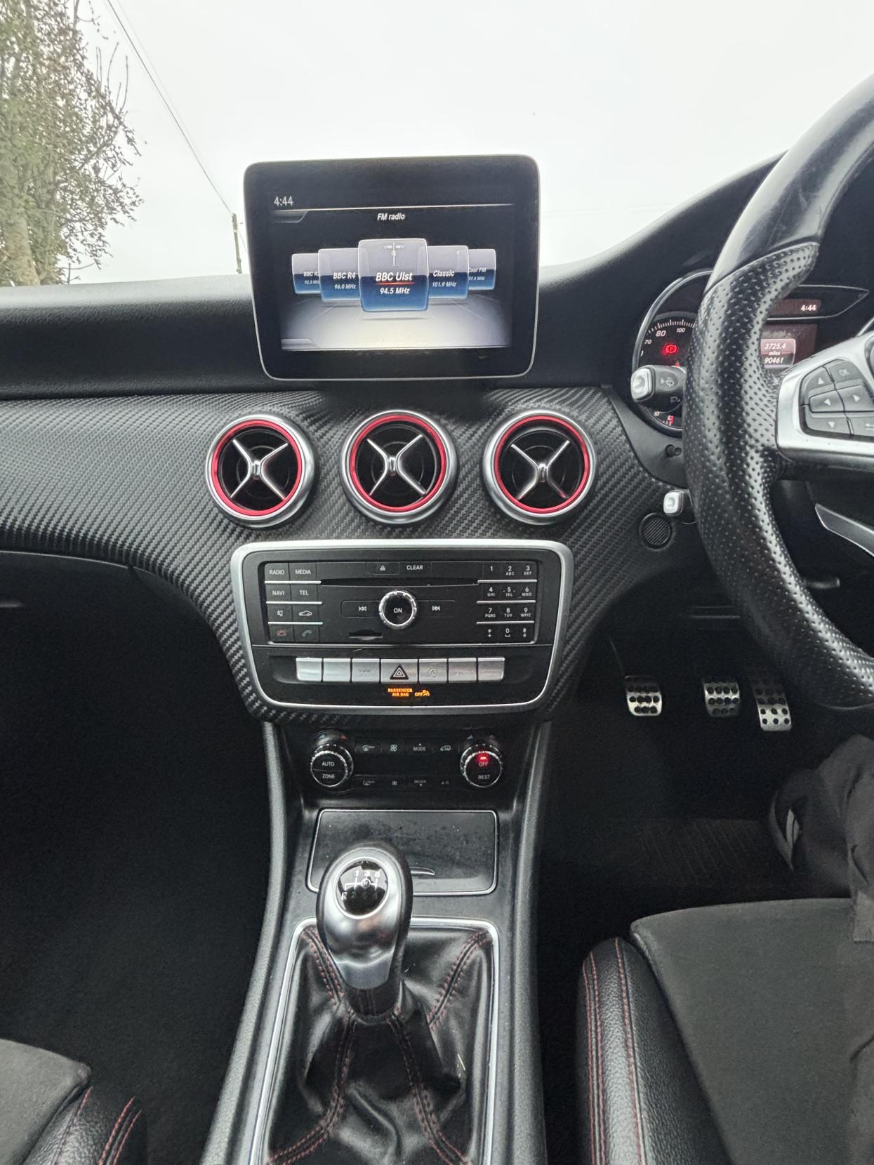 Mercedes-Benz A Class 1.5 A180d AMG Line Hatchback 5dr Diesel Manual Euro 6 (s/s) (109 ps)