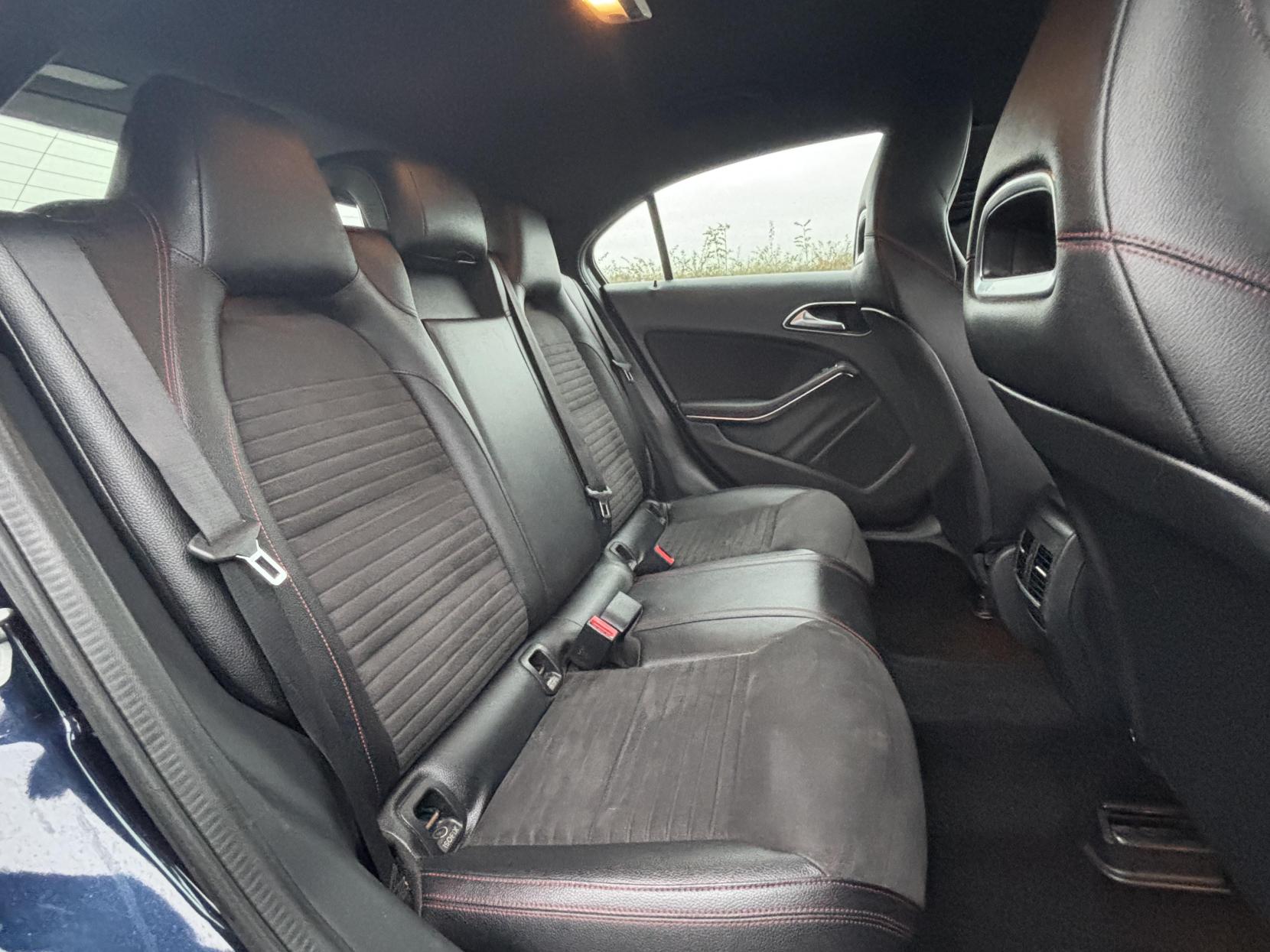 Mercedes-Benz A Class 1.5 A180d AMG Line Hatchback 5dr Diesel Manual Euro 6 (s/s) (109 ps)