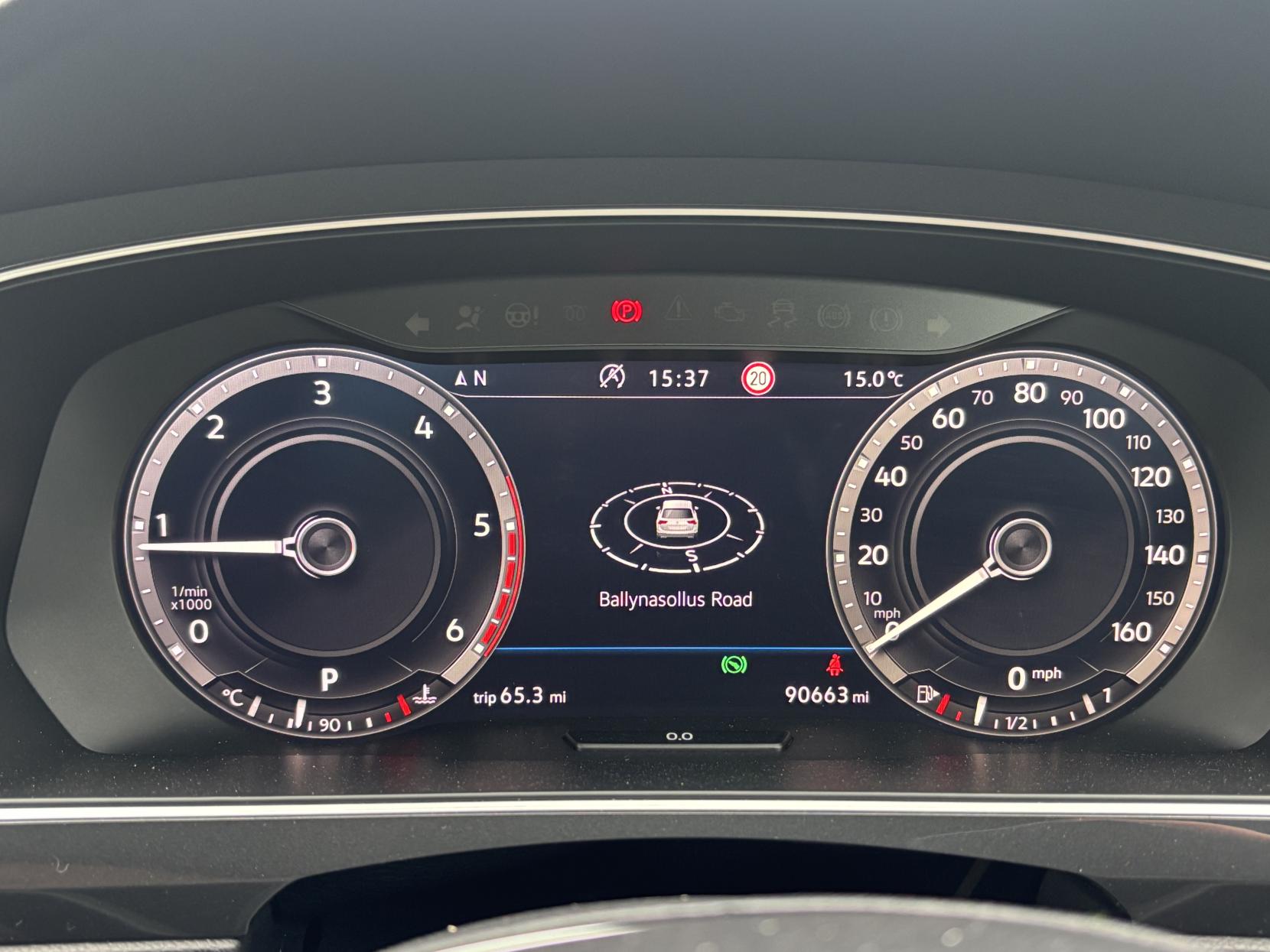 Volkswagen Tiguan 2.0 TDI SEL SUV 5dr Diesel DSG Euro 6 (s/s) (150 ps)