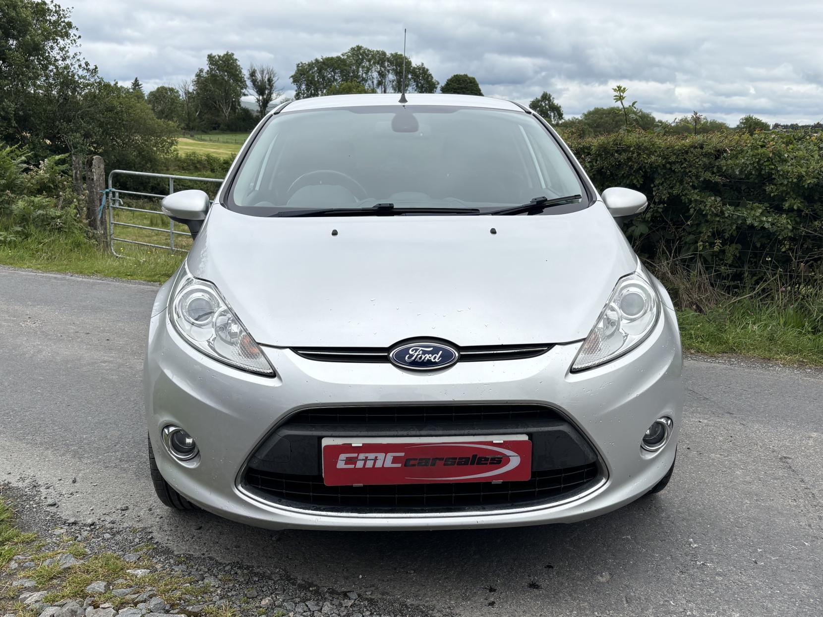 Ford Fiesta 1.4 Titanium Hatchback 5dr Petrol Manual (133 g/km, 94 bhp)