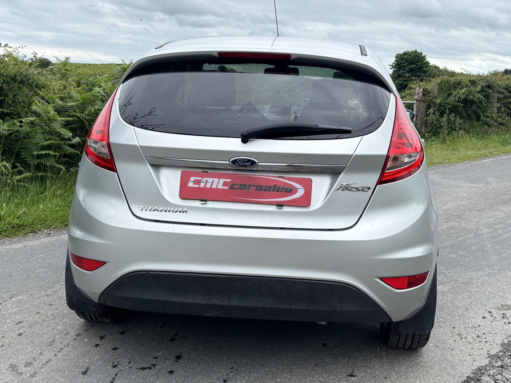 Ford Fiesta 1.4 Titanium Hatchback 5dr Petrol Manual (133 g/km, 94 bhp)