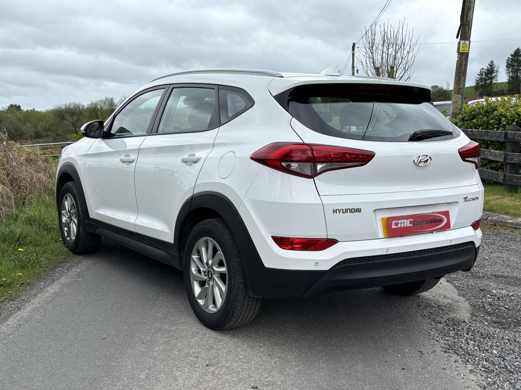 Hyundai TUCSON 1.7 CRDi Blue Drive SE SUV 5dr Diesel Manual Euro 6 (s/s) (116 ps)