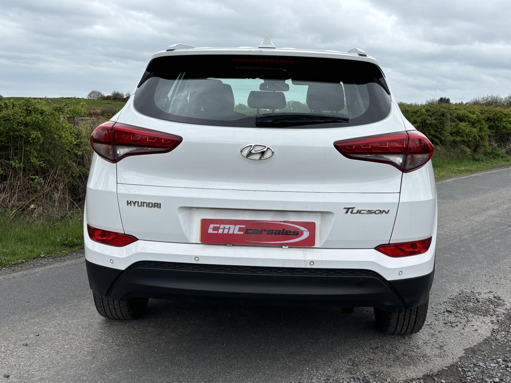 Hyundai TUCSON 1.7 CRDi Blue Drive SE SUV 5dr Diesel Manual Euro 6 (s/s) (116 ps)