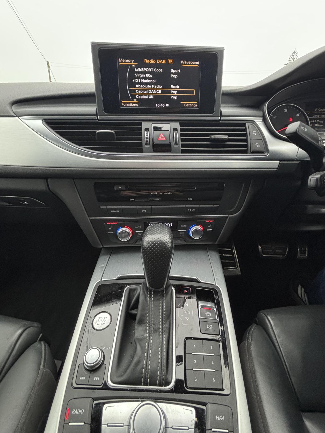 Audi A6 Saloon 2.0 TDI ultra S line Saloon 4dr Diesel S Tronic Euro 6 (s/s) (190 ps)