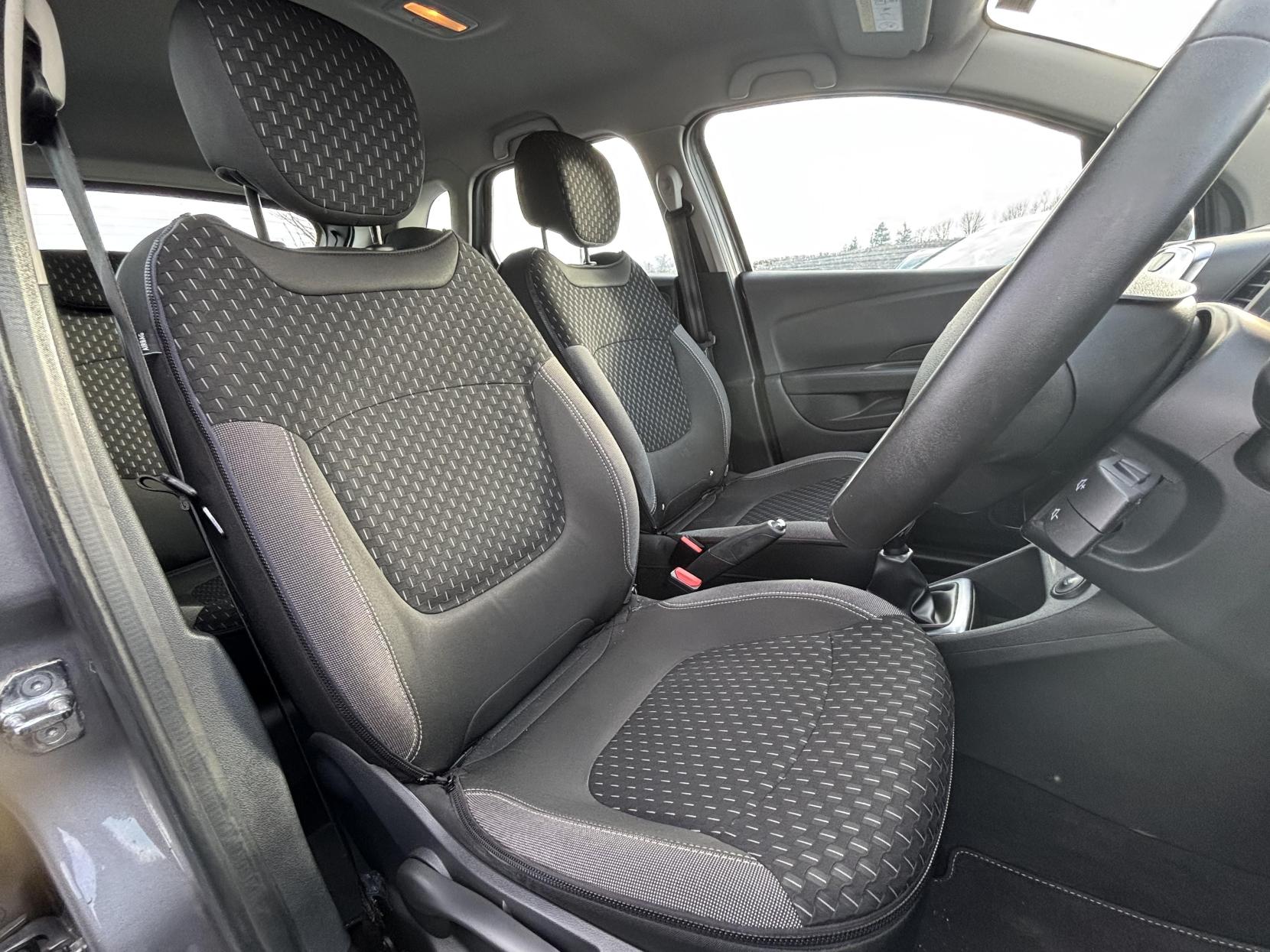 Renault Captur 1.5 dCi ENERGY Dynamique Nav SUV 5dr Diesel Manual Euro 6 (s/s) (90 ps)