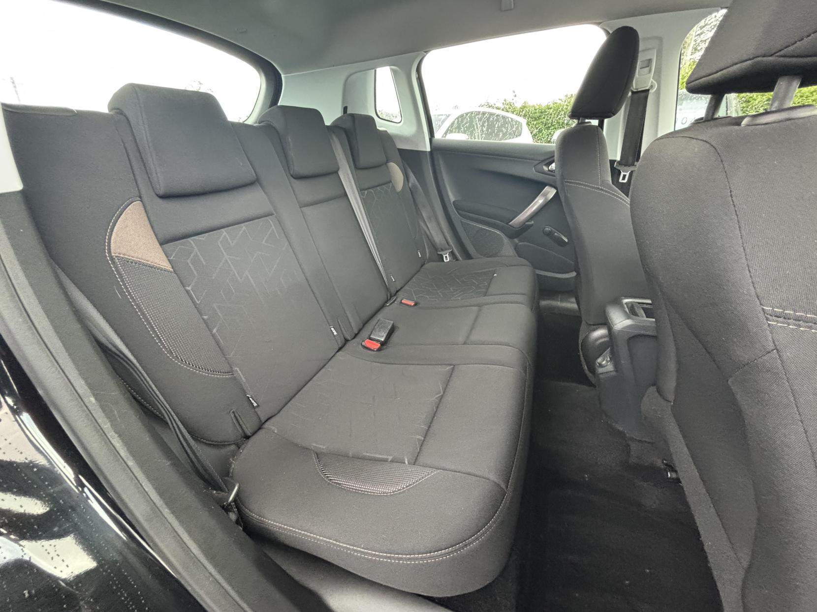 Peugeot 2008 1.4 HDi Active SUV 5dr Diesel Manual Euro 5 (70 ps)