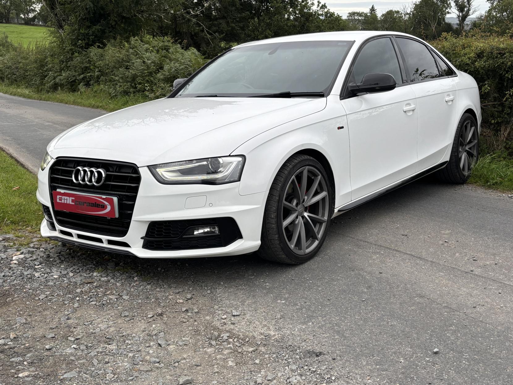 Audi A4 2.0 TDI Black Edition Plus Saloon 4dr Diesel Multitronic Euro 5 (s/s) (177 ps)