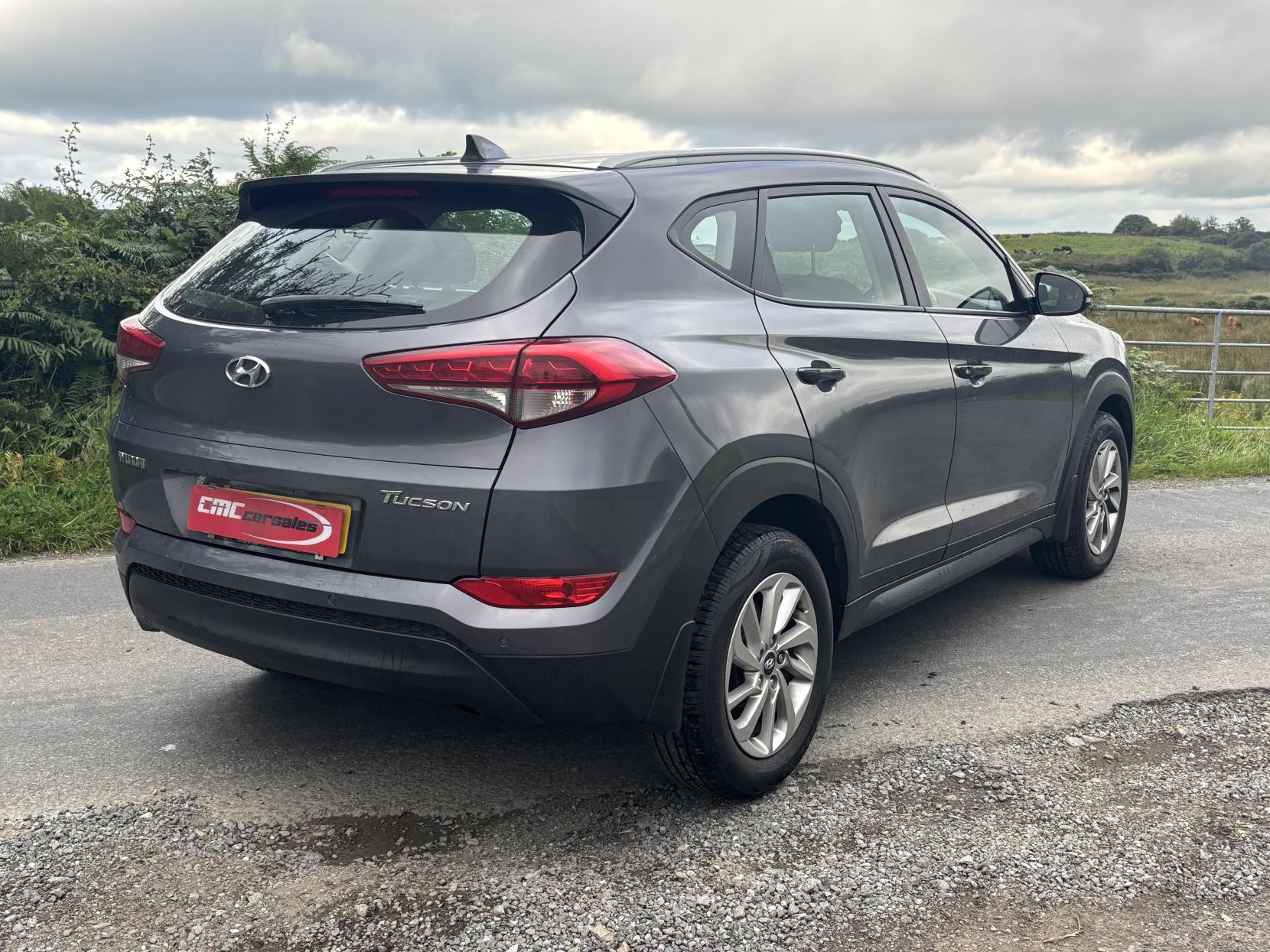 Hyundai TUCSON 1.7 CRDi Blue Drive SE SUV 5dr Diesel Manual Euro 6 (s/s) (116 ps)