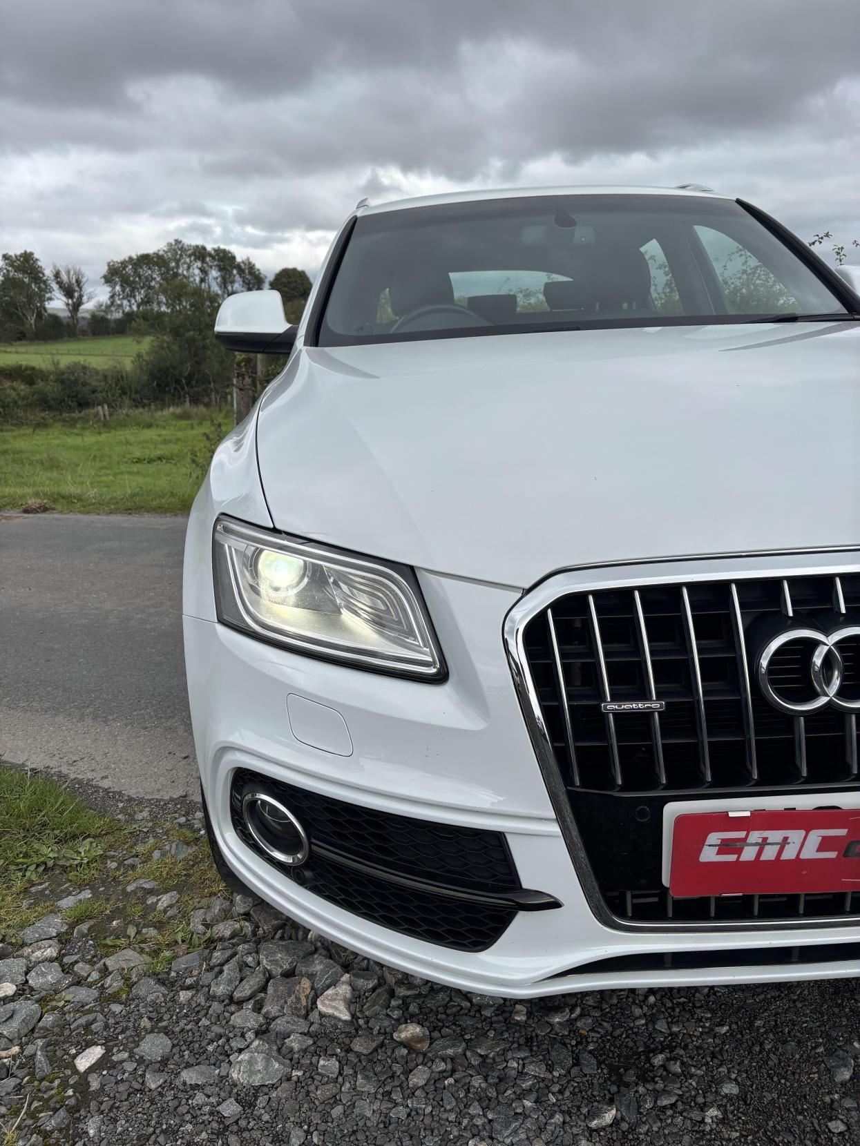 Audi Q5 2.0 TDI S line SUV 5dr Diesel S Tronic quattro Euro 5 (s/s) (177 ps)