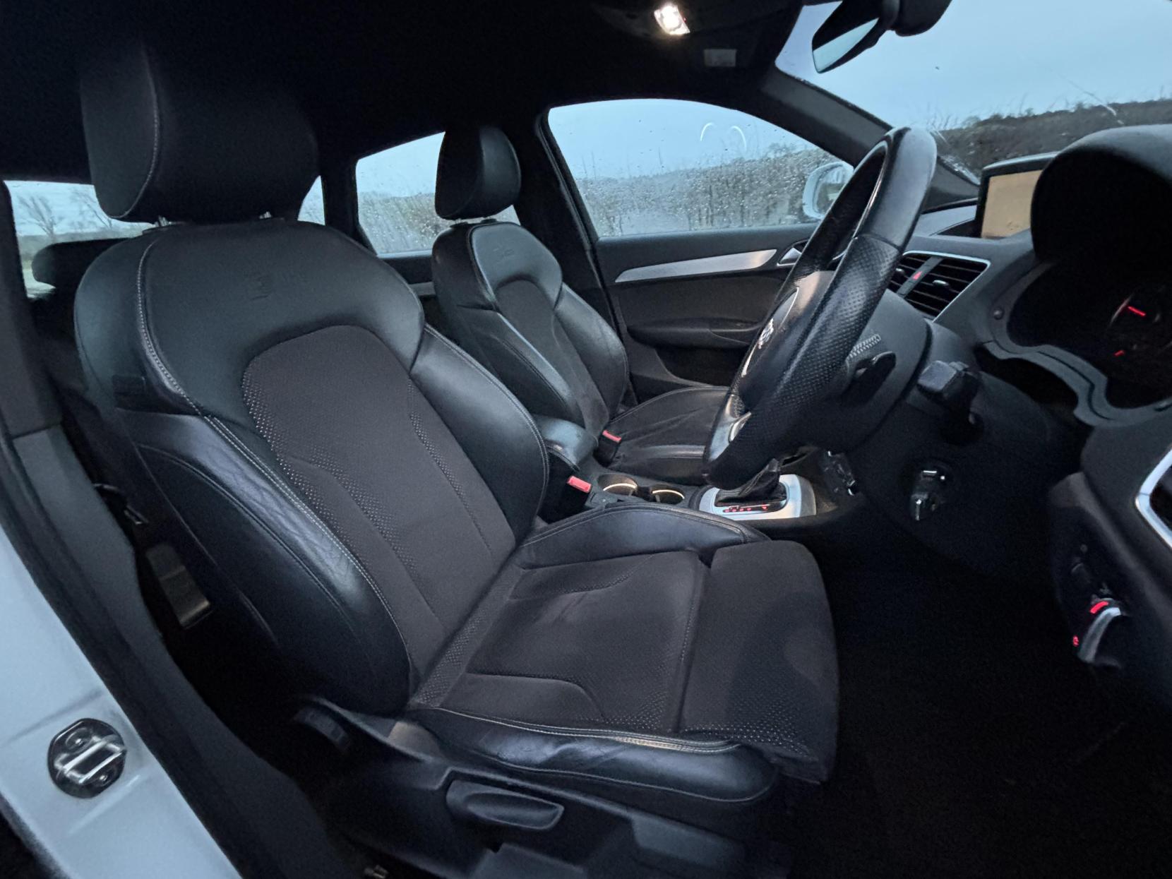 Audi Q3 2.0 TDI S line Edition SUV 5dr Diesel S Tronic quattro Euro 6 (s/s) (184 ps)