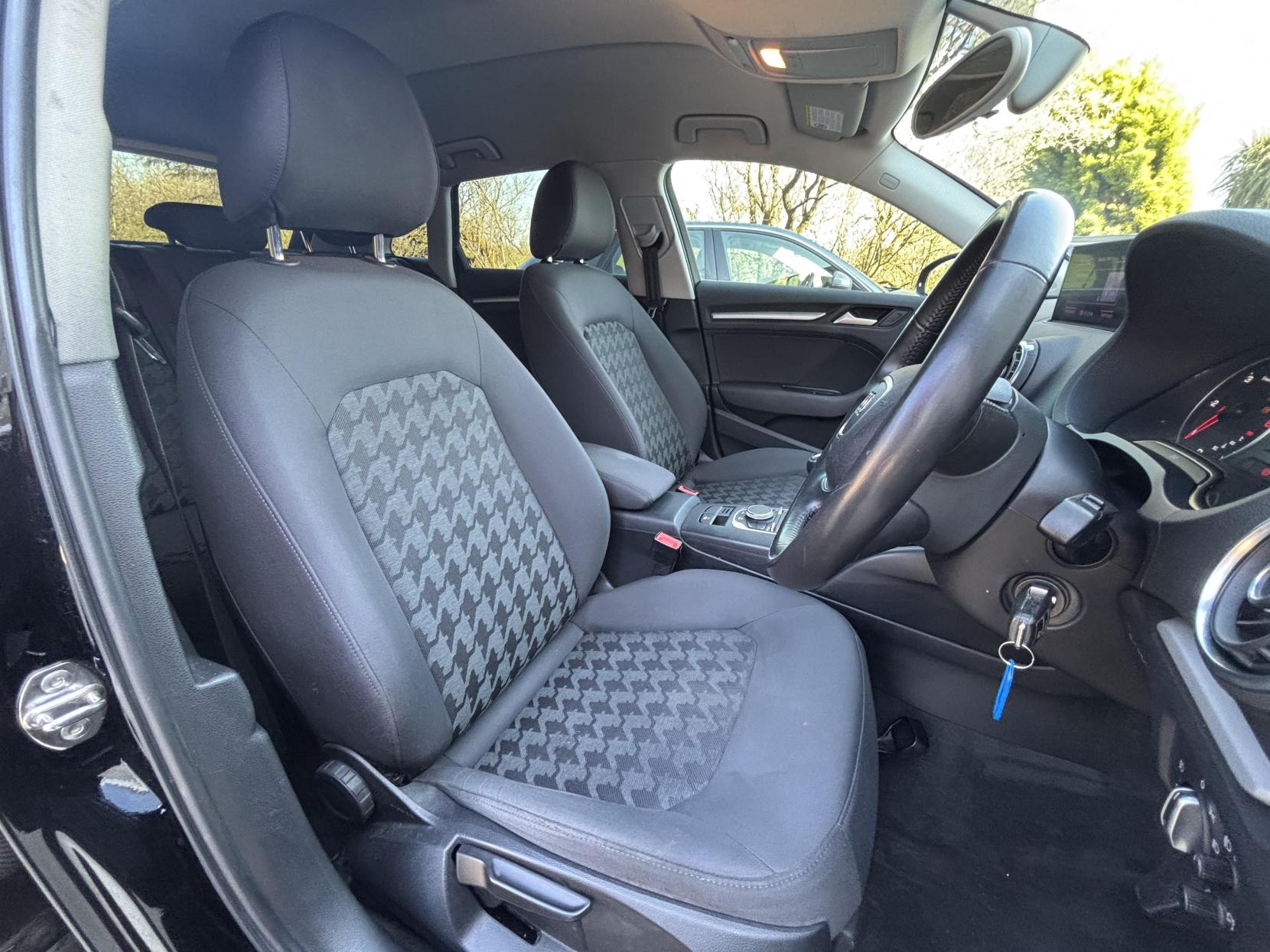 Audi A3 2.0 TDI SE Sportback 5dr Diesel Manual Euro 5 (s/s) (150 ps)