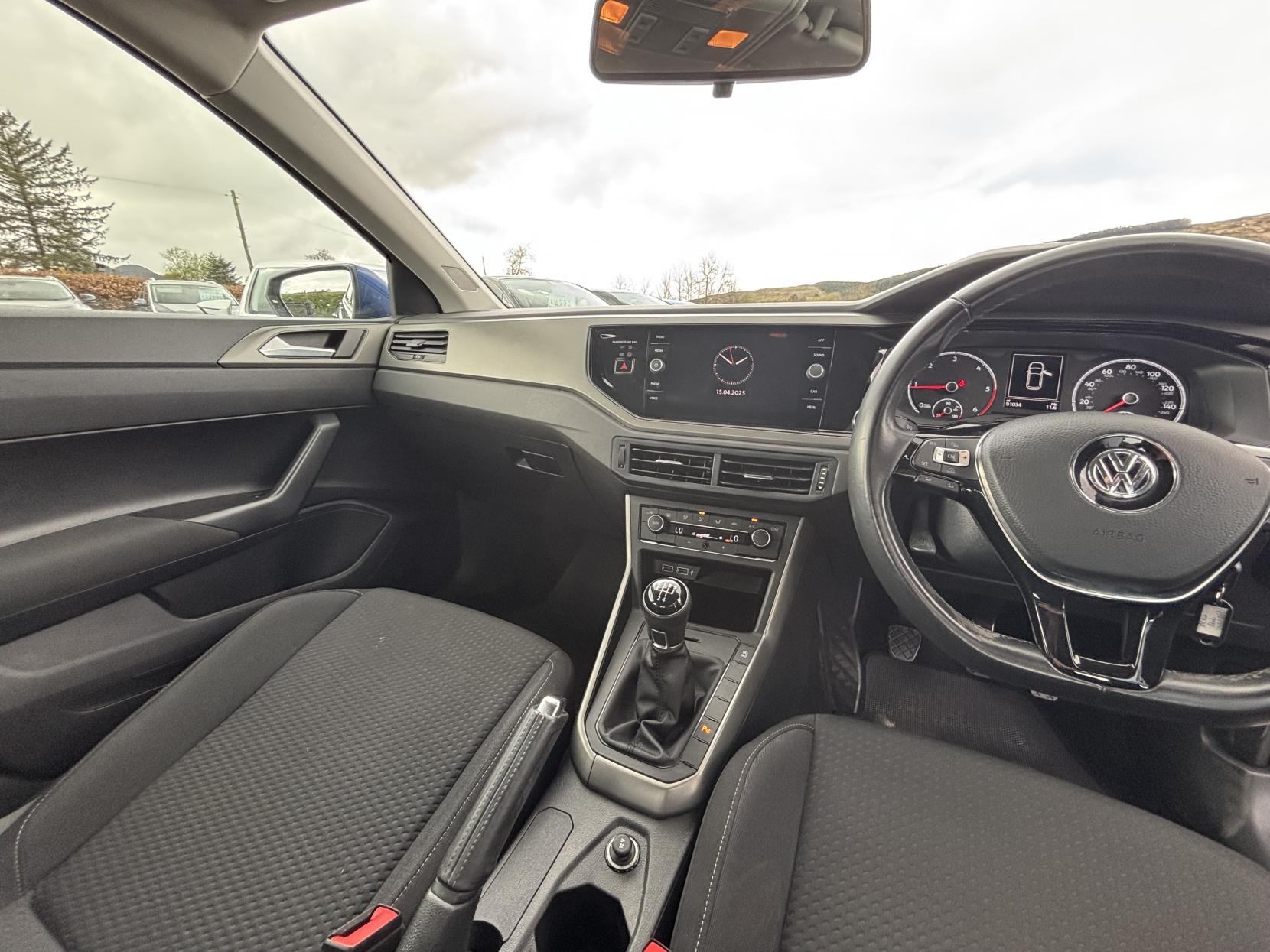 Volkswagen Polo 1.6 TDI SE Hatchback 5dr Diesel Manual Euro 6 (s/s) (80 ps)