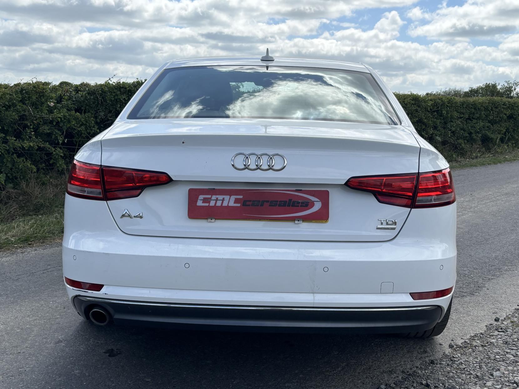Audi A4 2.0 TDI ultra SE Saloon 4dr Diesel Manual Euro 6 (s/s) (150 ps)