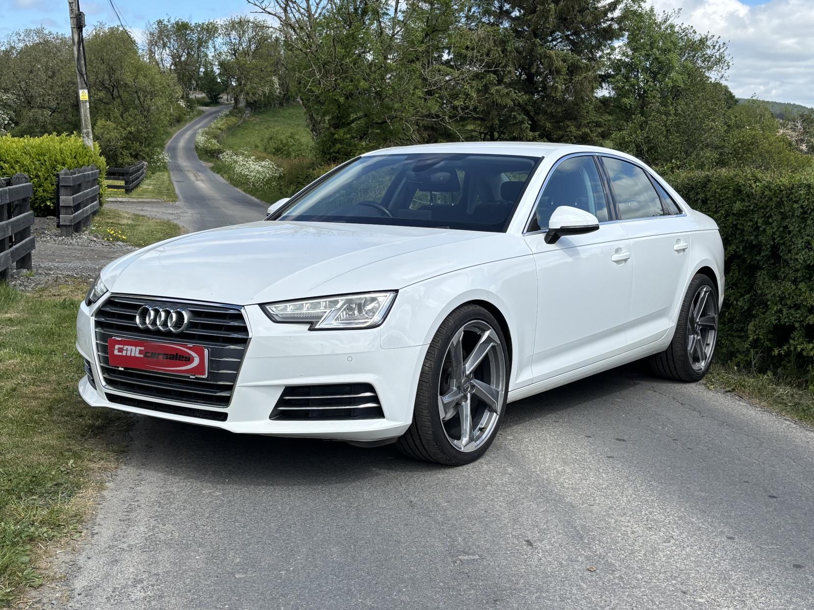 Audi A4 2.0 TDI ultra SE Saloon 4dr Diesel Manual Euro 6 (s/s) (150 ps)
