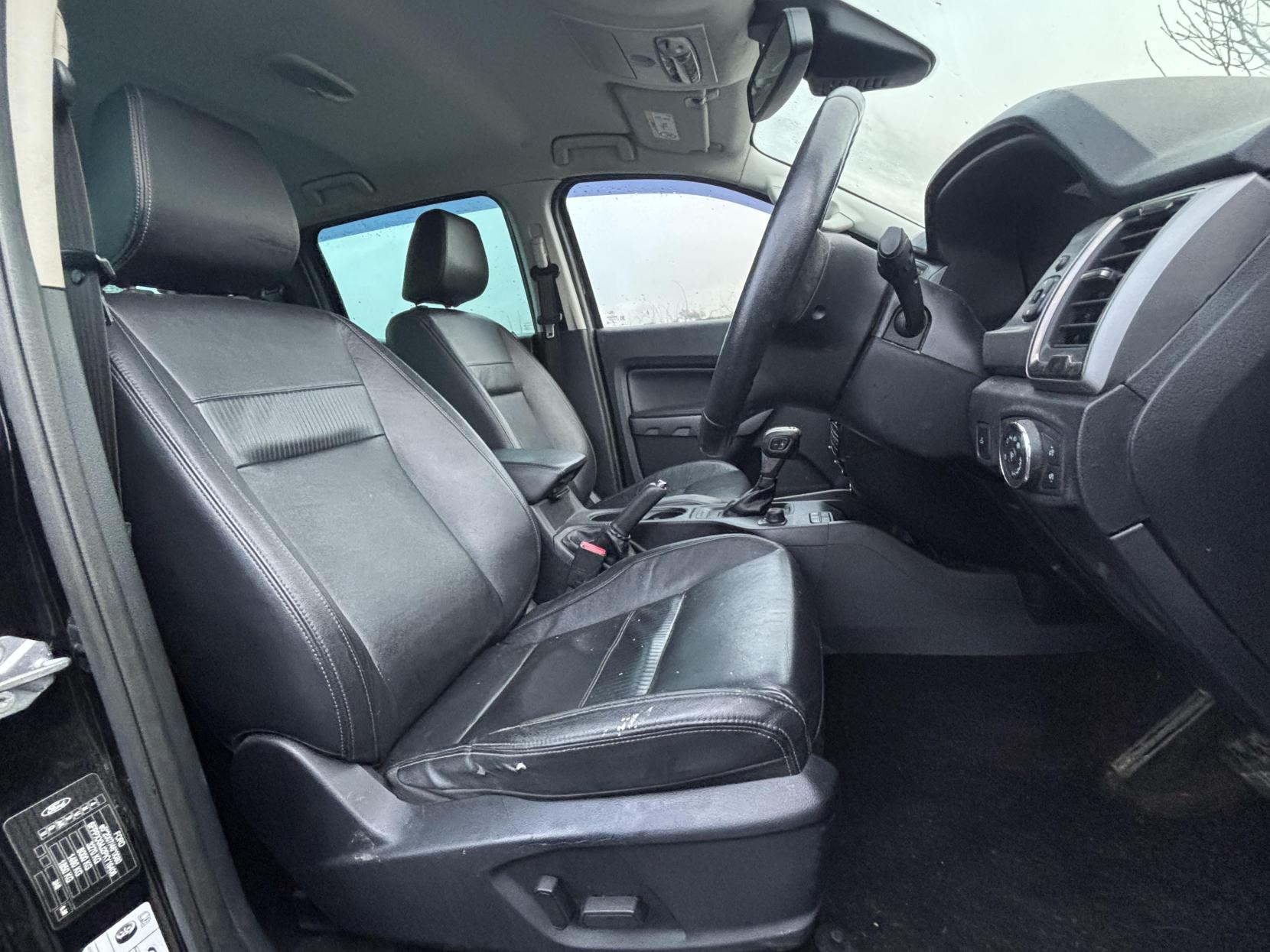 Ford Ranger 2.0 EcoBlue Limited Pickup Double Cab 4dr Diesel Auto 4WD Euro 6 (s/s) (213 ps)