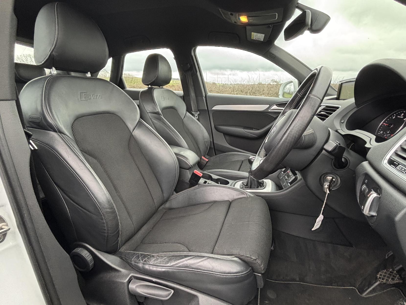 Audi Q3 2.0 TDI S line Edition SUV 5dr Diesel Manual Euro 6 (s/s) (150 ps)