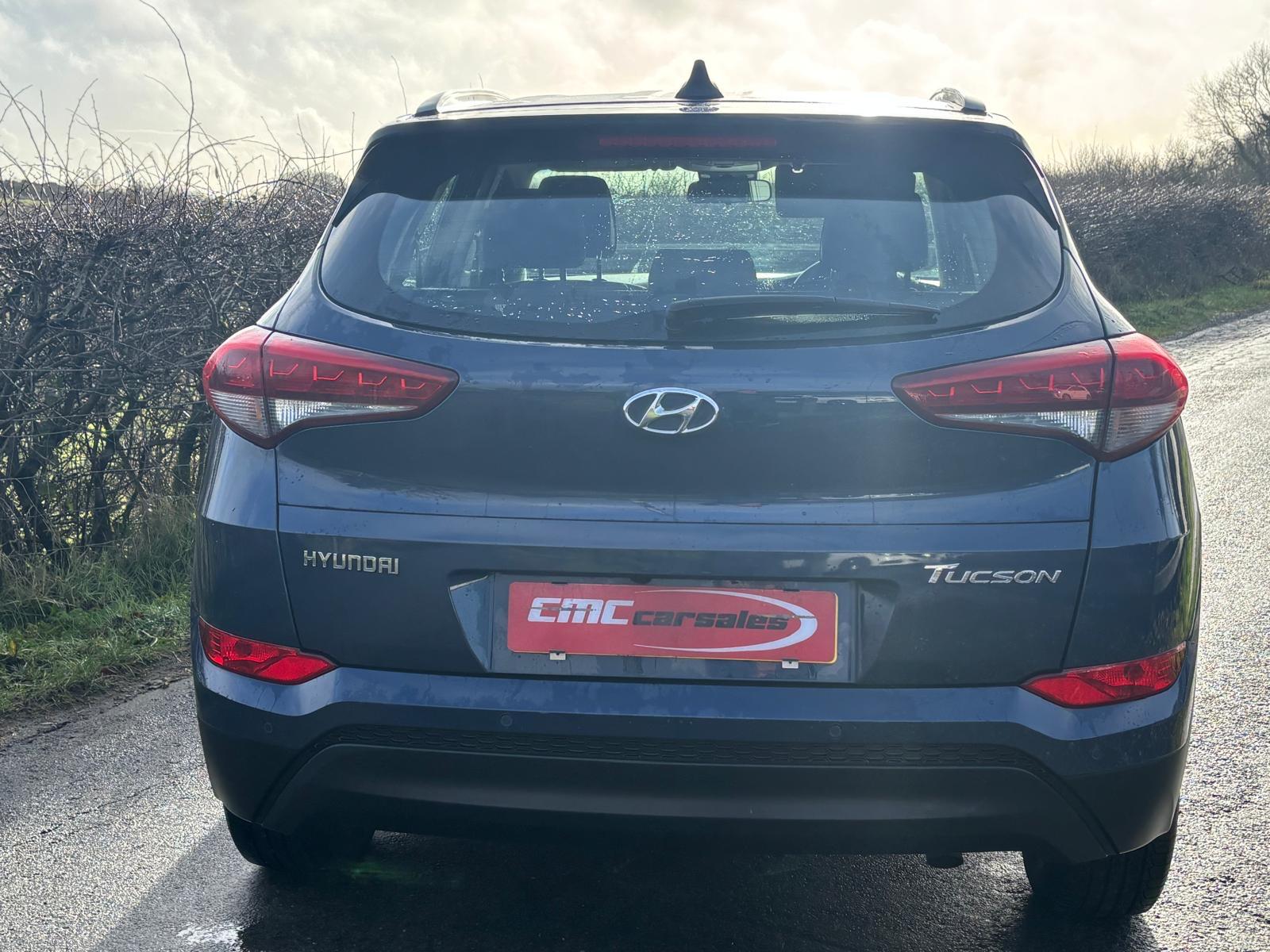 Hyundai TUCSON 1.7 CRDi Blue Drive SE Nav SUV 5dr Diesel Manual Euro 6 (s/s) (116 ps)
