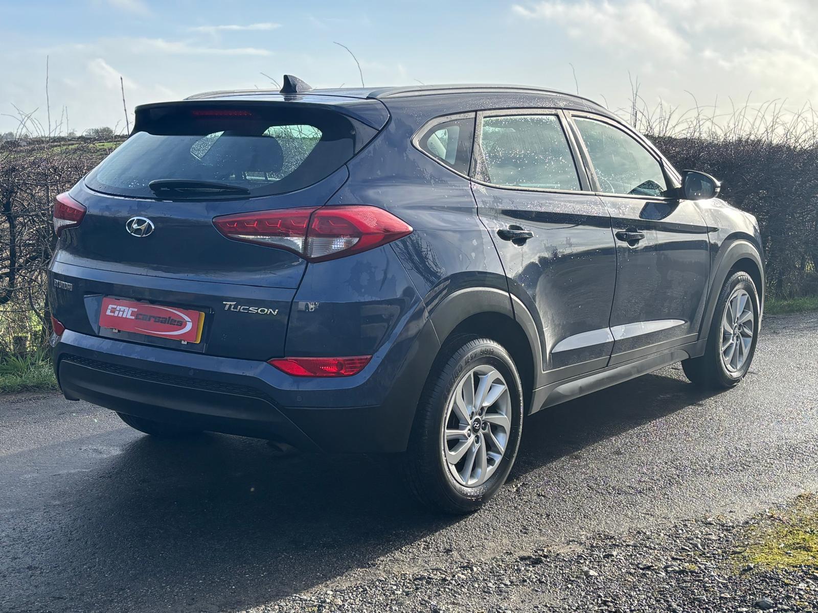 Hyundai TUCSON 1.7 CRDi Blue Drive SE Nav SUV 5dr Diesel Manual Euro 6 (s/s) (116 ps)