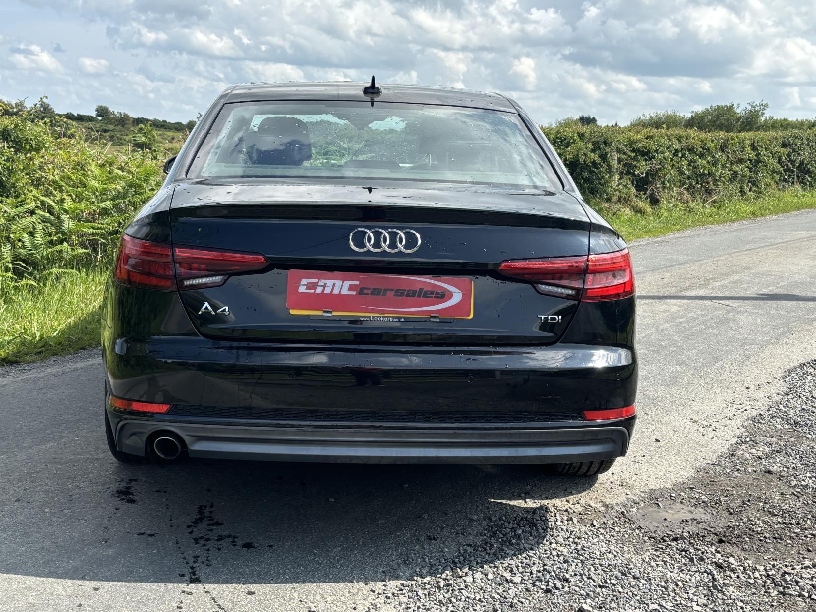 Audi A4 2.0 TDI S line Saloon 4dr Diesel S Tronic Euro 6 (s/s) (150 ps)