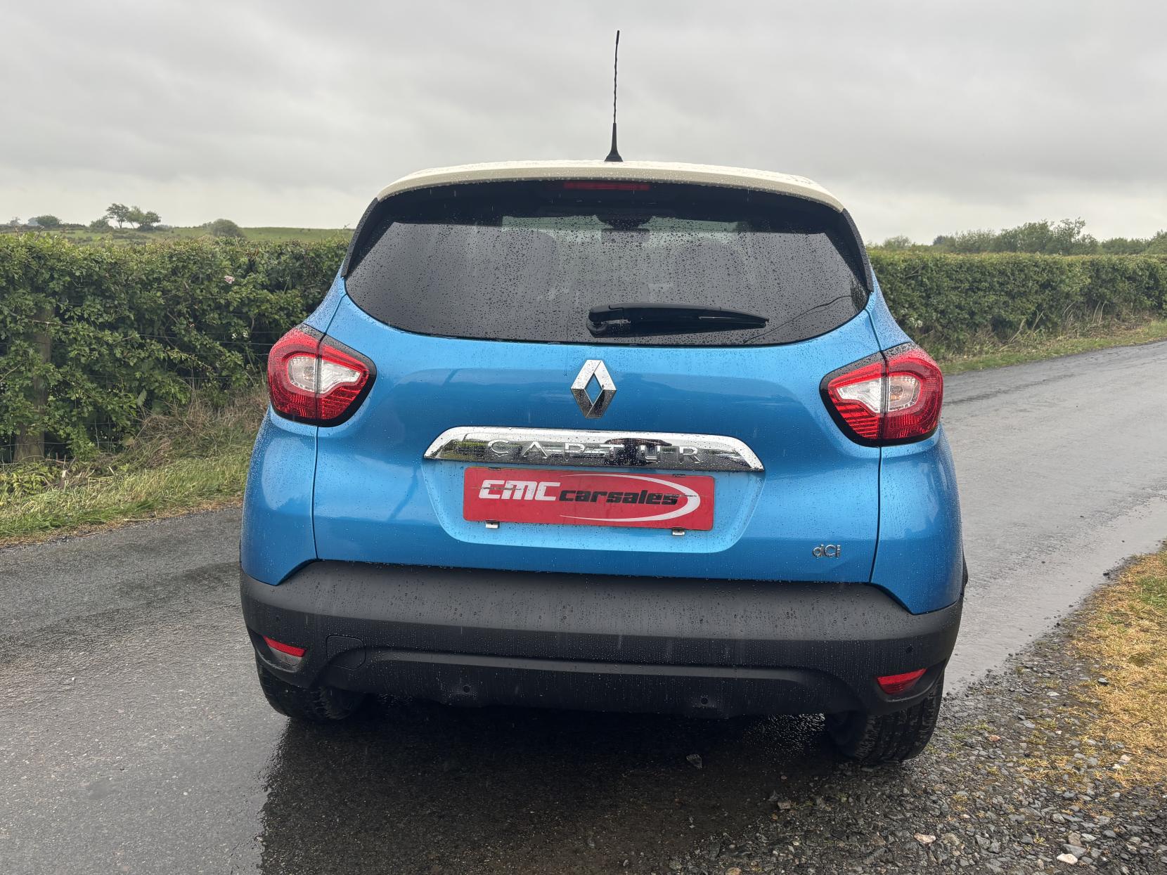 Renault Captur 1.5 dCi ENERGY Dynamique S MediaNav SUV 5dr Diesel Manual Euro 5 (s/s) (90 ps)