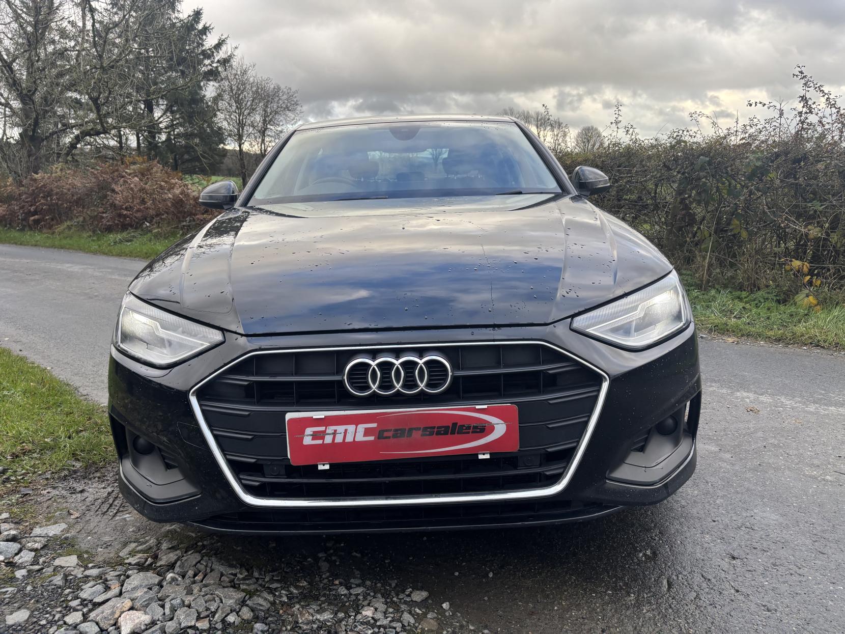 Audi A4 2.0 TDI 35 Technik Saloon 4dr Diesel S Tronic Euro 6 (s/s) (163 ps)