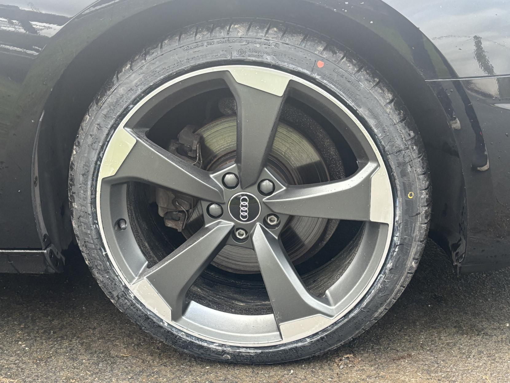 Audi A4 2.0 TDI 35 Technik Saloon 4dr Diesel S Tronic Euro 6 (s/s) (163 ps)