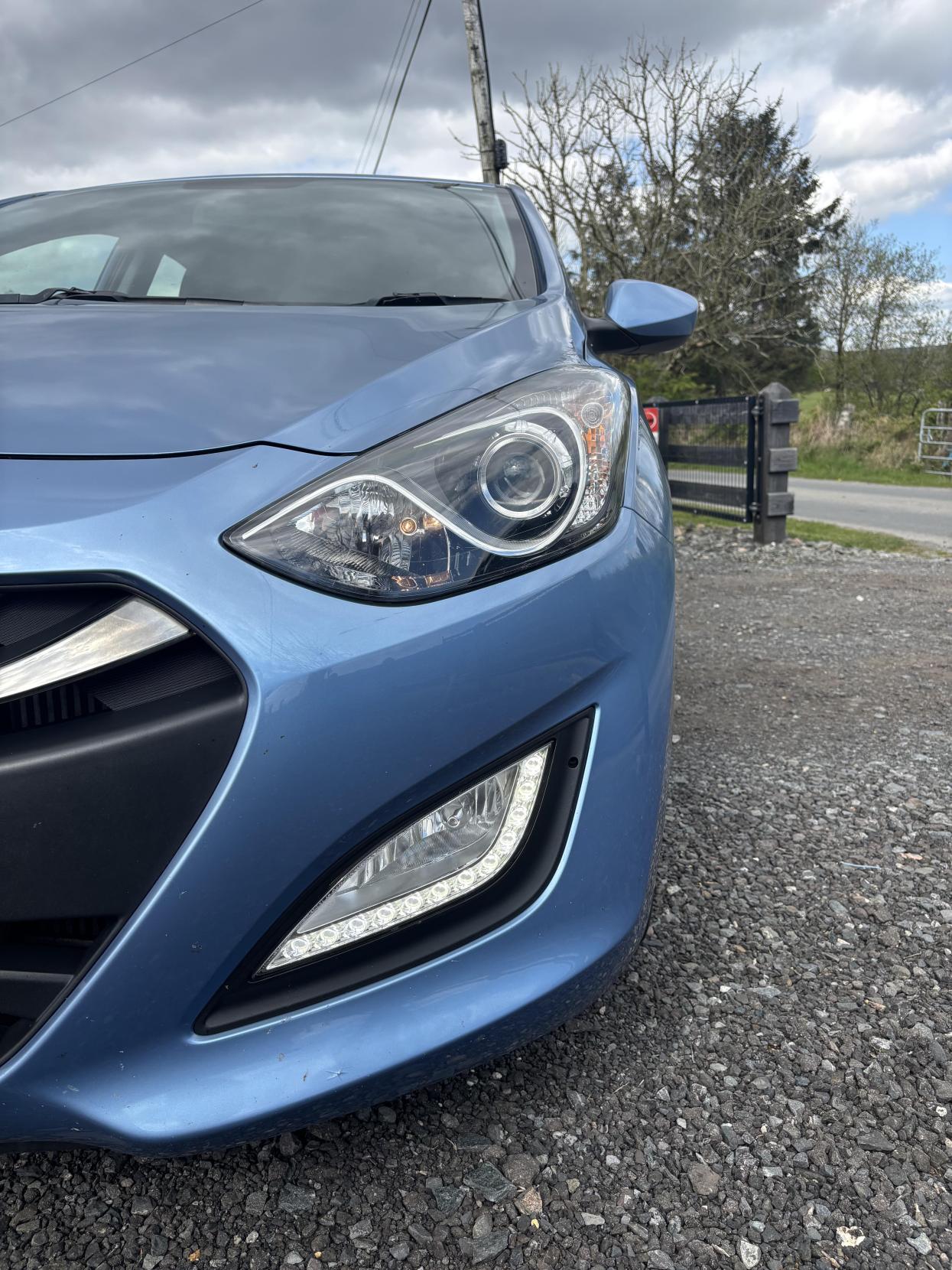 Hyundai i30 1.6 CRDi Active Hatchback 5dr Diesel Auto Euro 5 (110 ps)