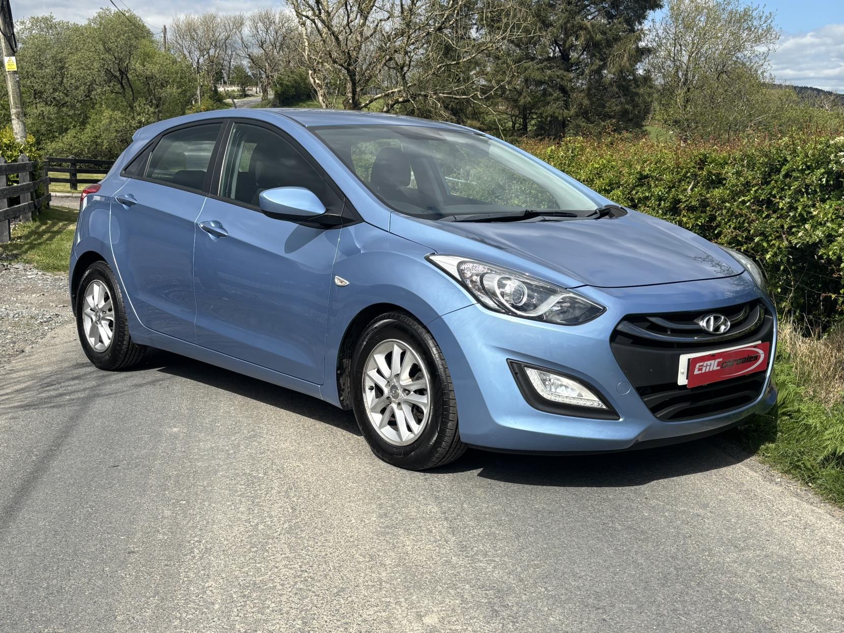 Hyundai i30 1.6 CRDi Active Hatchback 5dr Diesel Auto Euro 5 (110 ps)