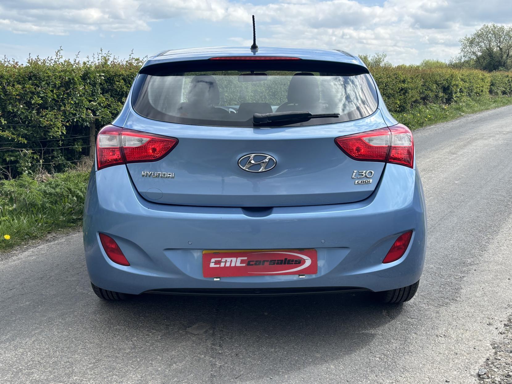 Hyundai i30 1.6 CRDi Active Hatchback 5dr Diesel Auto Euro 5 (110 ps)