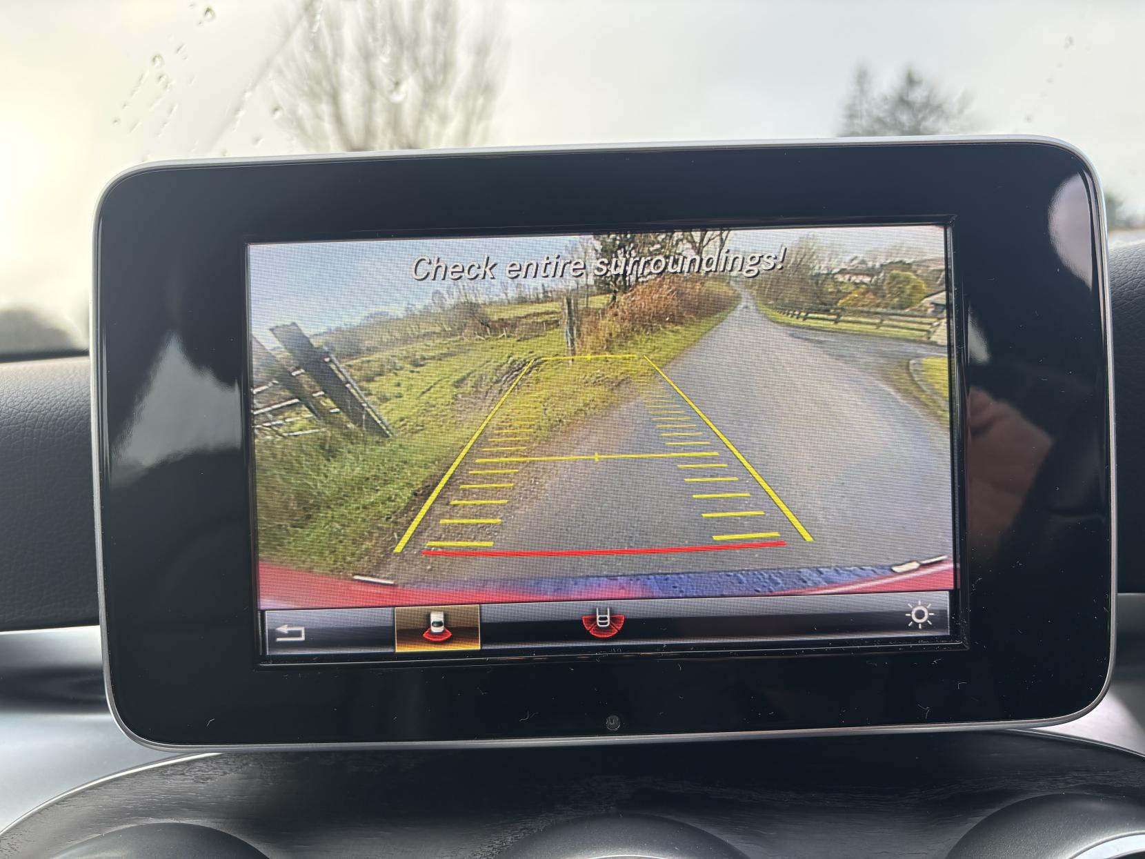 Mercedes-Benz C Class 2.1 C220d AMG Line Saloon 4dr Diesel G-Tronic+ Euro 6 (s/s) (170 ps)