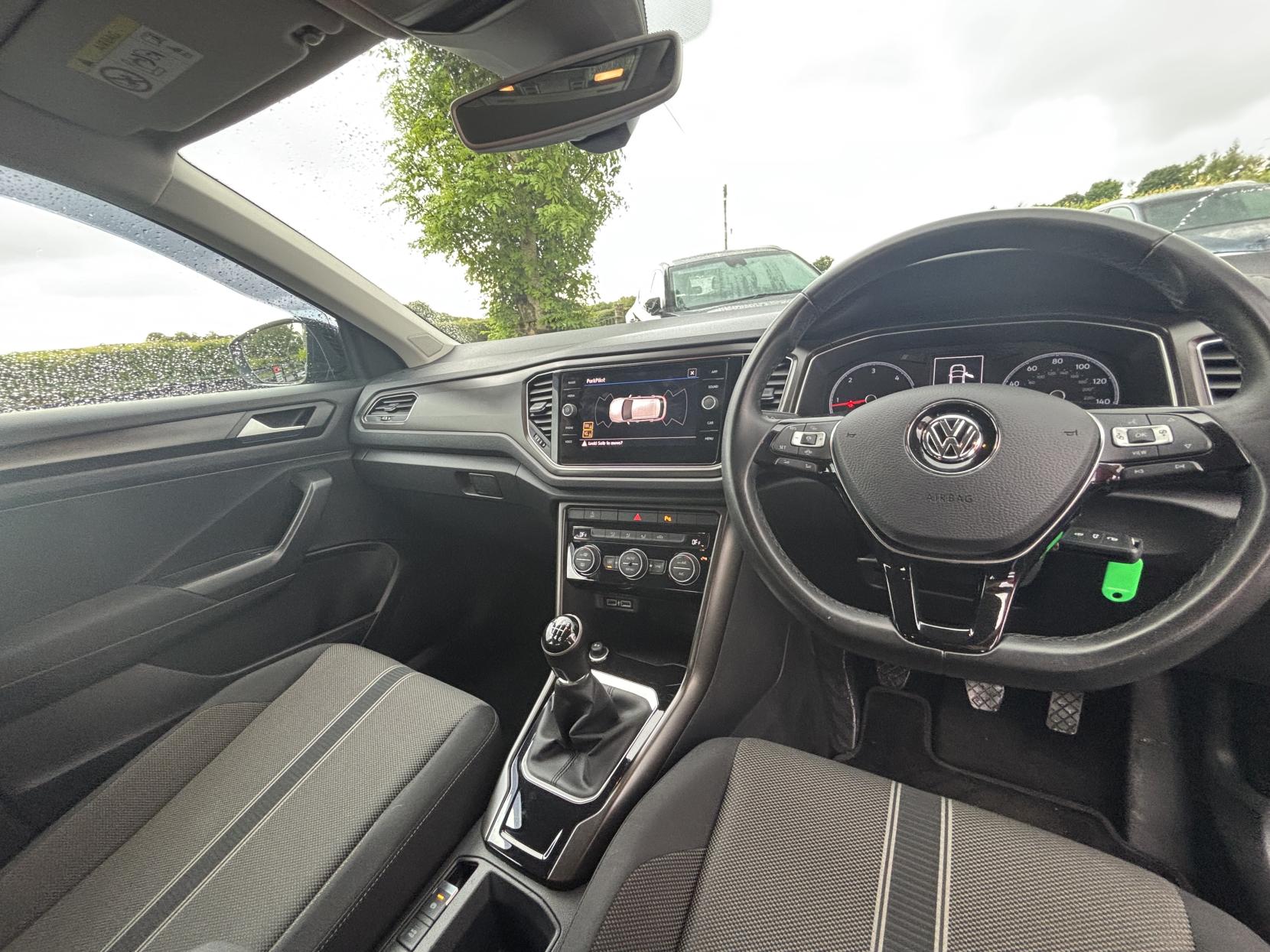 Volkswagen T-Roc 1.6 TDI SE SUV 5dr Diesel Manual Euro 6 (s/s) (115 ps)