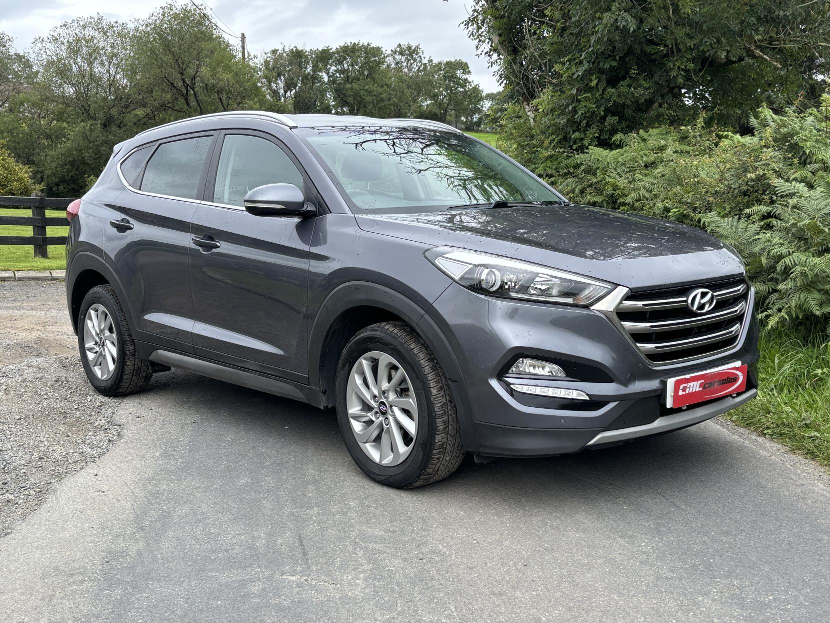 Hyundai TUCSON 1.7 CRDi Blue Drive Premium SUV 5dr Diesel Manual Euro 6 (s/s) (116 ps)