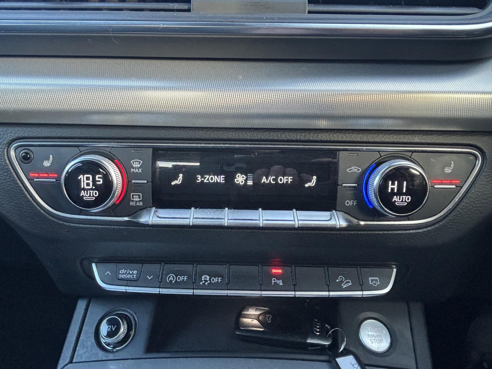 Audi Q5 2.0 TDI Sport SUV 5dr Diesel S Tronic quattro Euro 6 (s/s) (190 ps)