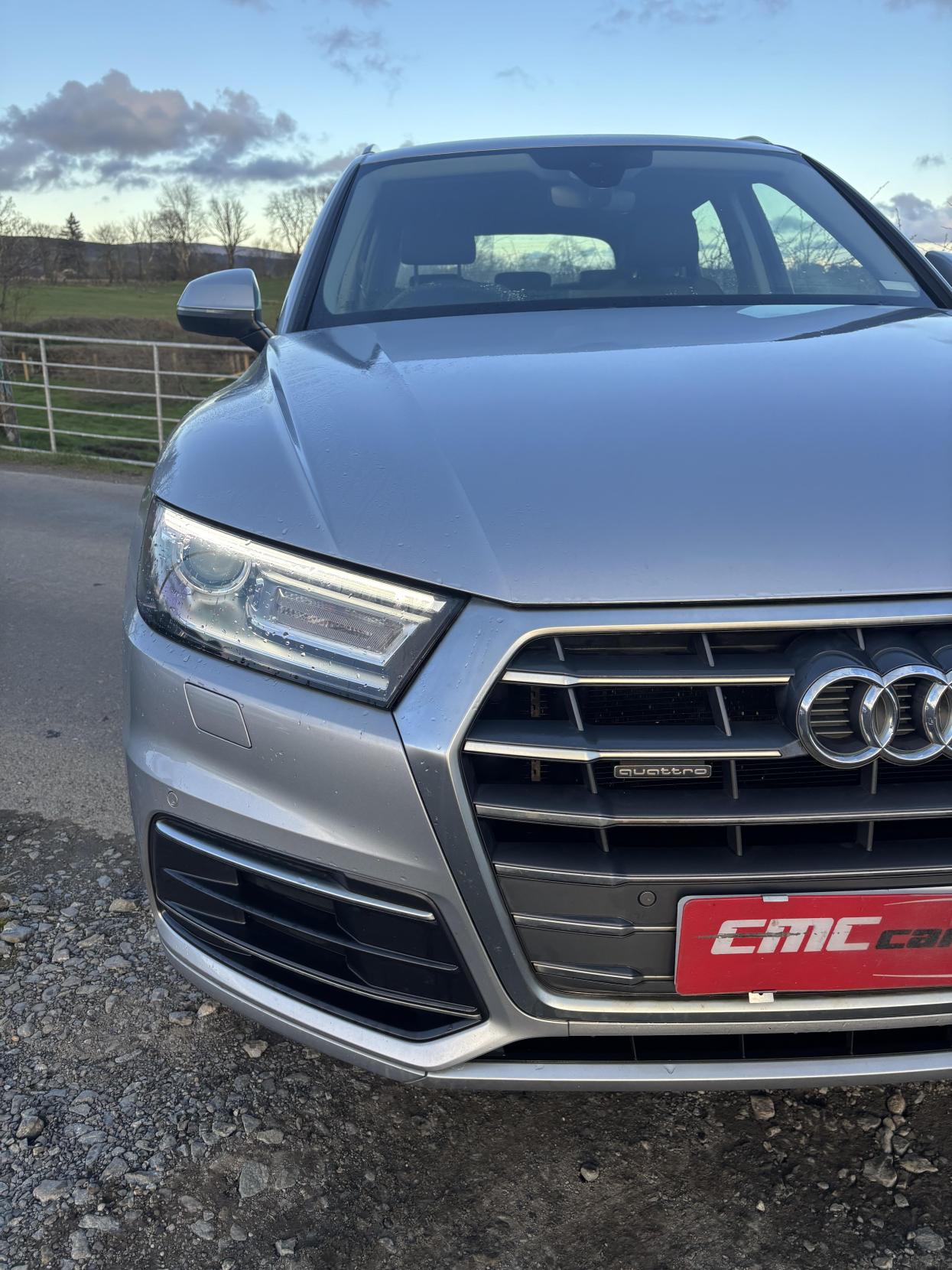 Audi Q5 2.0 TDI Sport SUV 5dr Diesel S Tronic quattro Euro 6 (s/s) (190 ps)