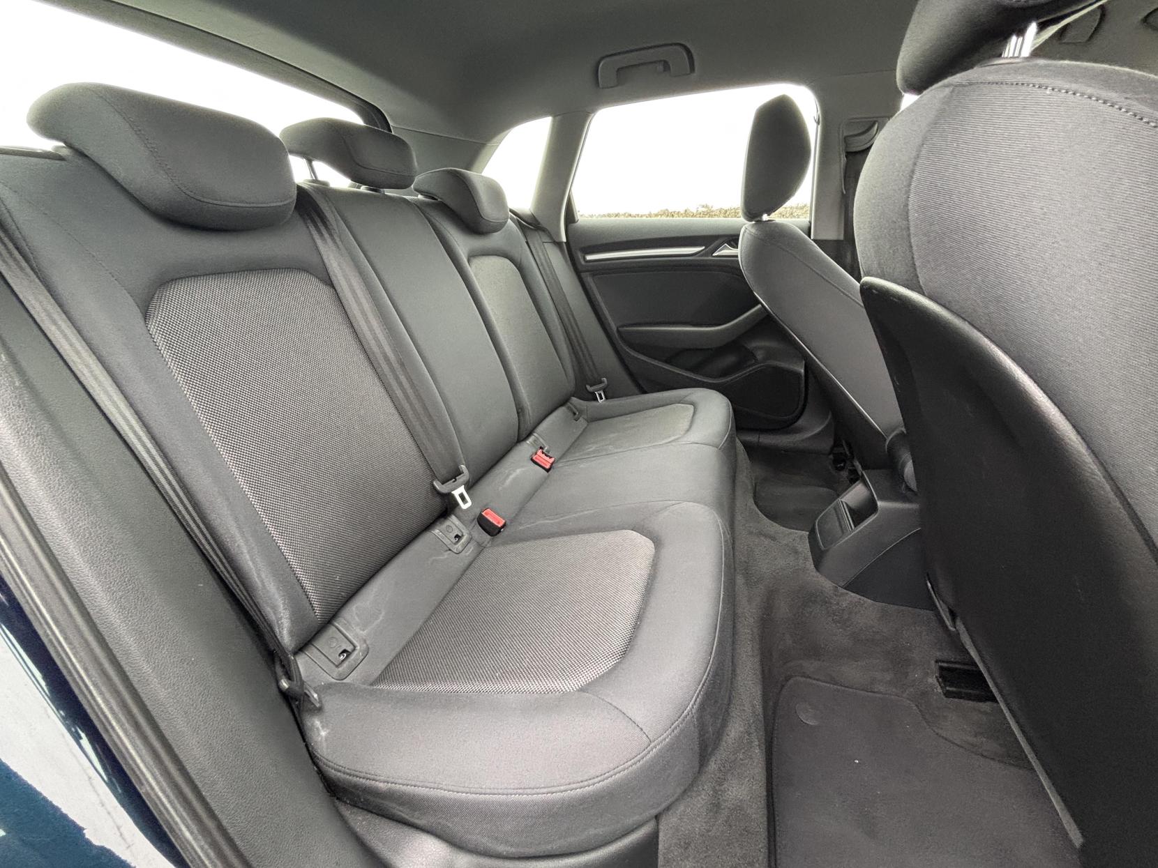 Audi A3 1.6 TDI 30 SE Technik Sportback 5dr Diesel Manual Euro 6 (s/s) (116 ps)