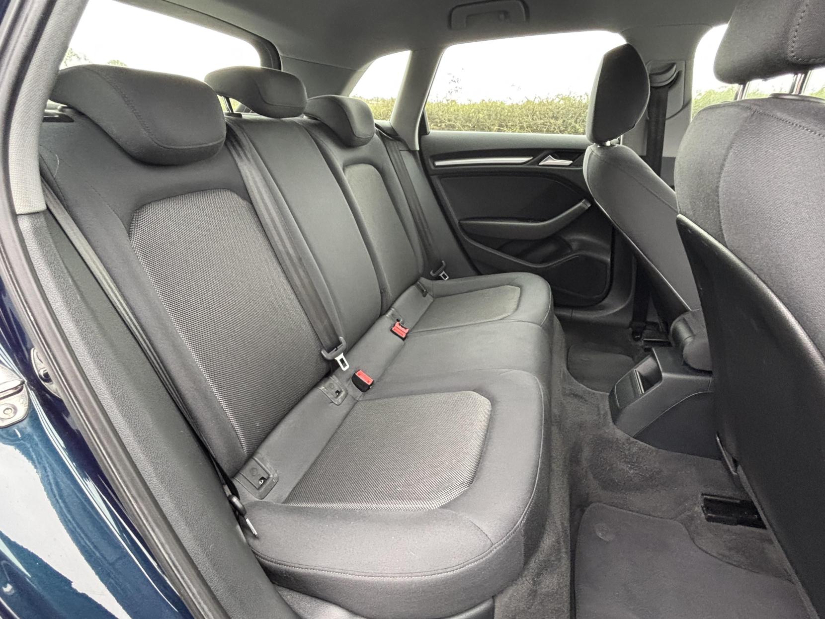 Audi A3 1.6 TDI 30 SE Technik Sportback 5dr Diesel Manual Euro 6 (s/s) (116 ps)