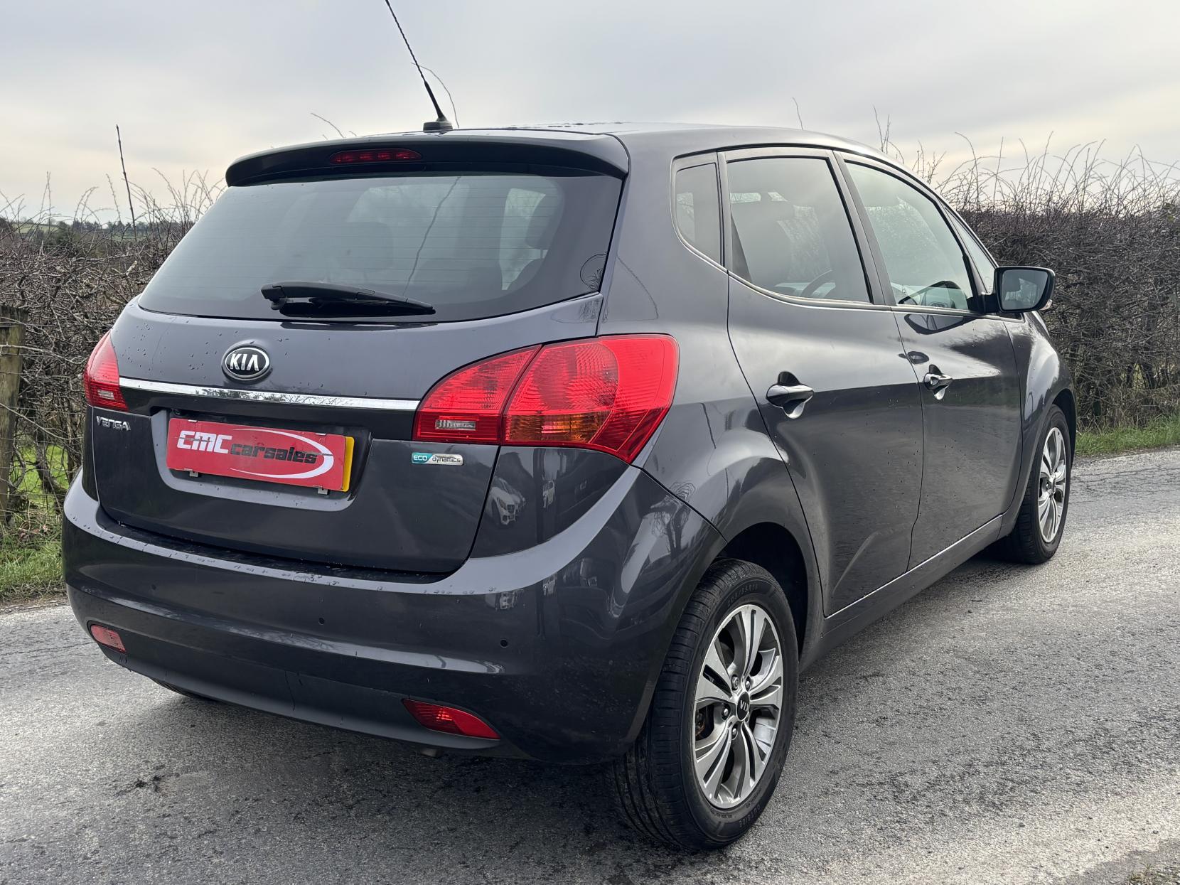 Kia Venga 1.6 3 MPV 5dr Petrol Manual Euro 6 (s/s) (123 bhp)