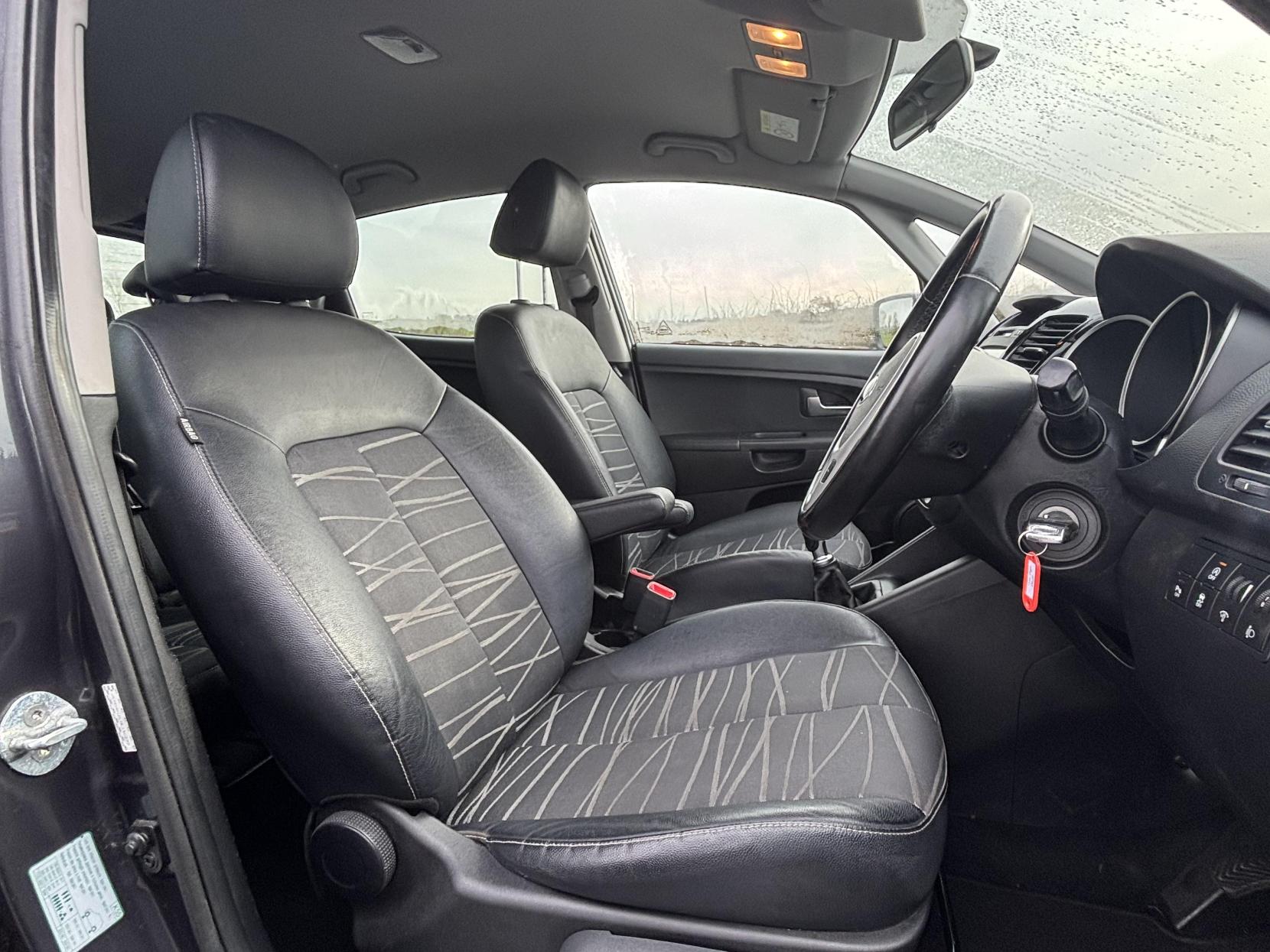 Kia Venga 1.6 3 MPV 5dr Petrol Manual Euro 6 (s/s) (123 bhp)