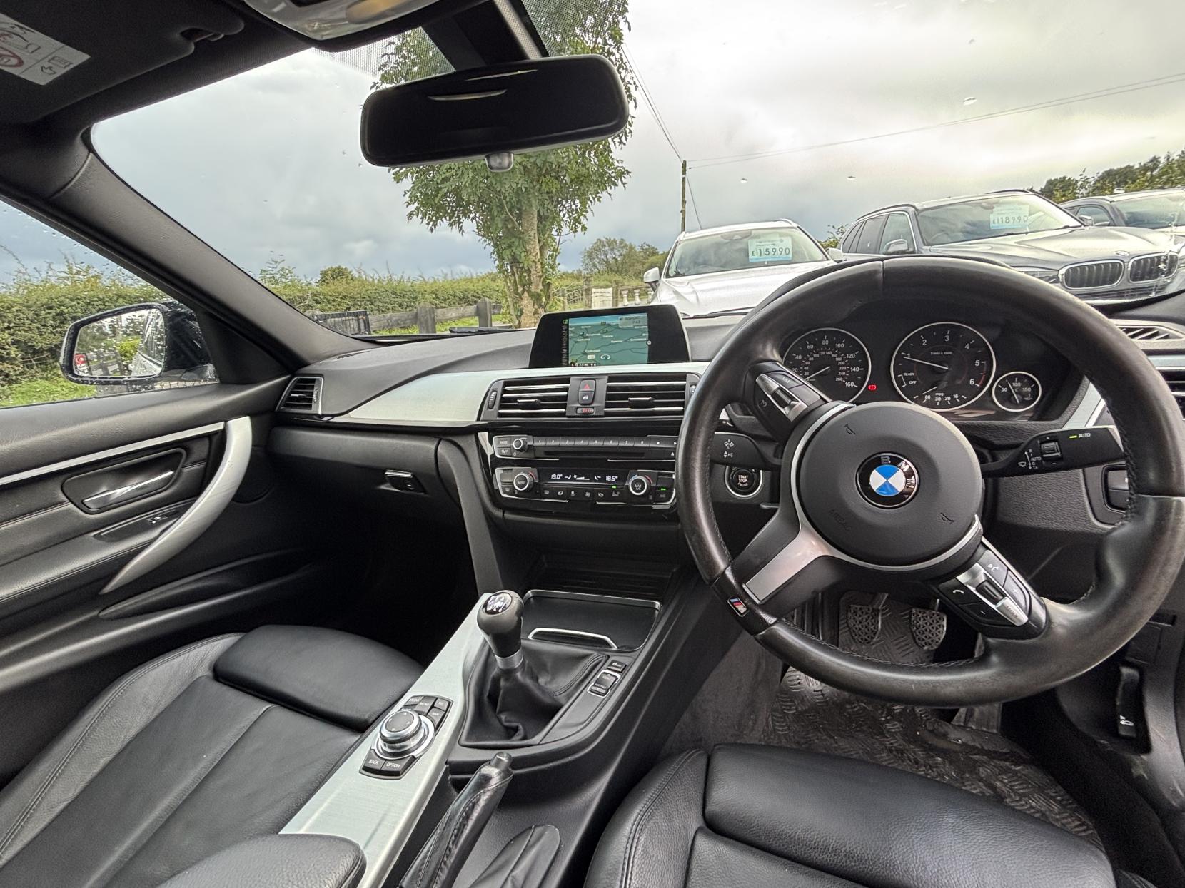 BMW 3 Series 2.0 320d M Sport Saloon 4dr Diesel Manual Euro 6 (s/s) (190 ps)