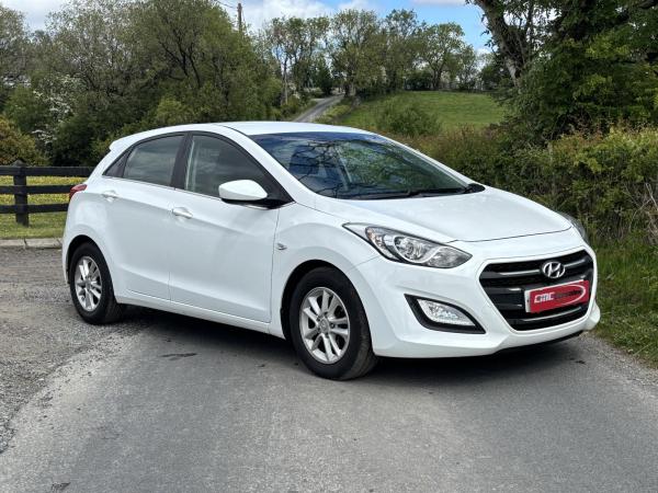Hyundai i30 1.6 CRDi Blue Drive SE Hatchback 5dr Diesel Manual Euro 6 (s/s) (110 ps)