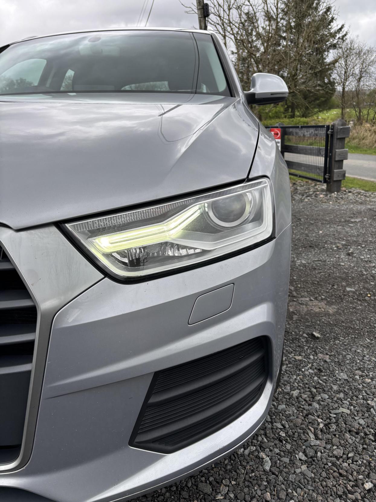 Audi Q3 2.0 TDI SE SUV 5dr Diesel Manual quattro Euro 6 (s/s) (150 ps)