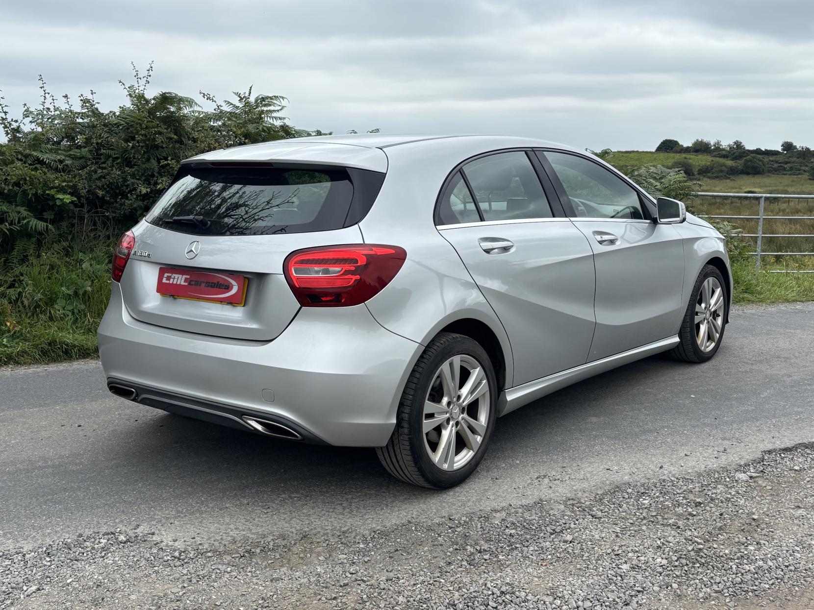 Mercedes-Benz A Class 1.5 A180d Sport Hatchback 5dr Diesel Manual Euro 6 (s/s) (109 ps)