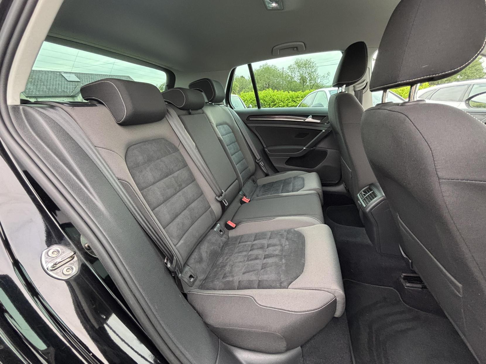 Volkswagen Golf 2.0 TDI BlueMotion Tech GT Hatchback 5dr Diesel Manual Euro 6 (s/s) (150 ps)