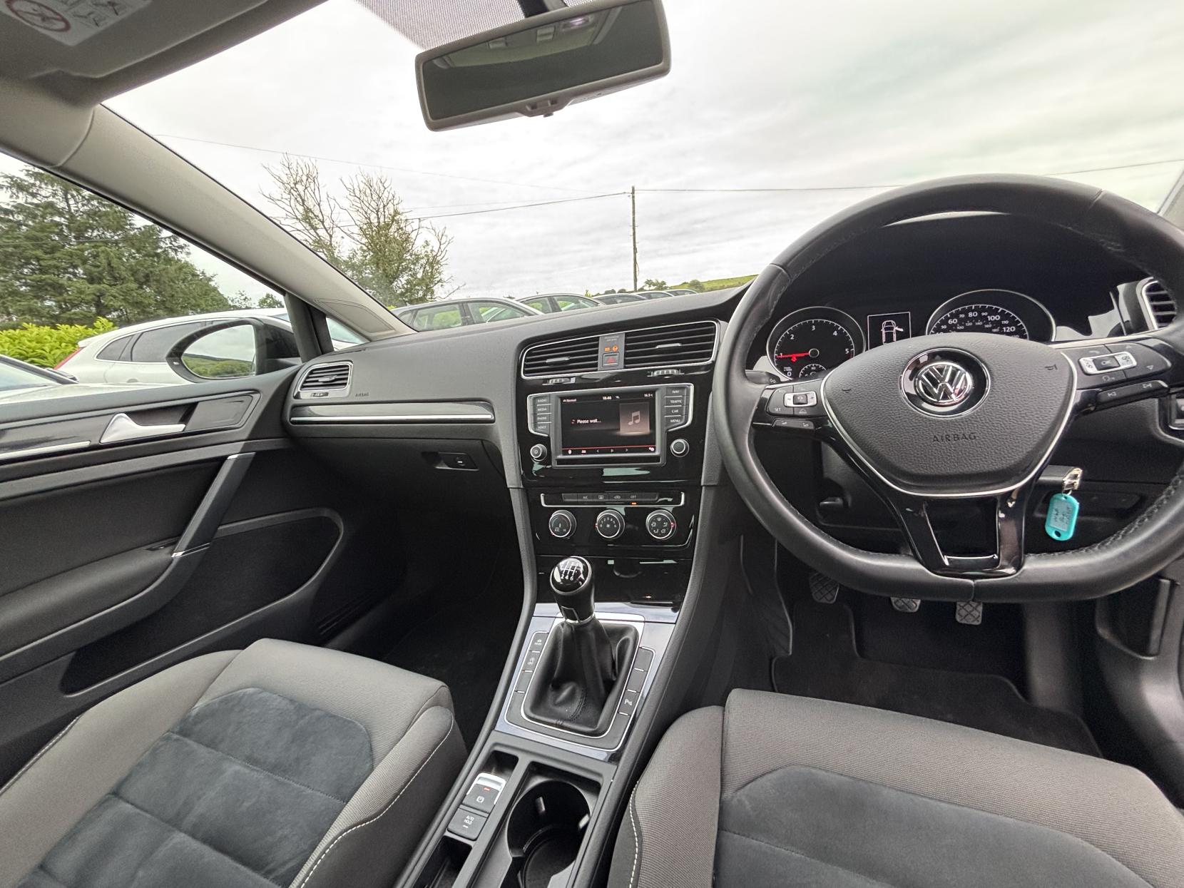 Volkswagen Golf 2.0 TDI BlueMotion Tech GT Hatchback 5dr Diesel Manual Euro 6 (s/s) (150 ps)