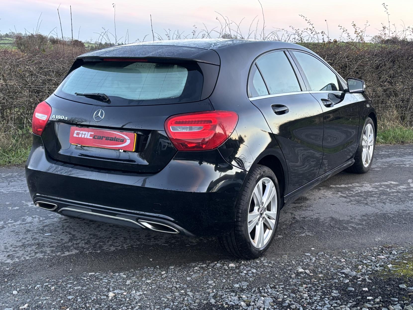 Mercedes-Benz A Class 1.5 A180d Sport Hatchback 5dr Diesel Manual Euro 6 (s/s) (109 ps)