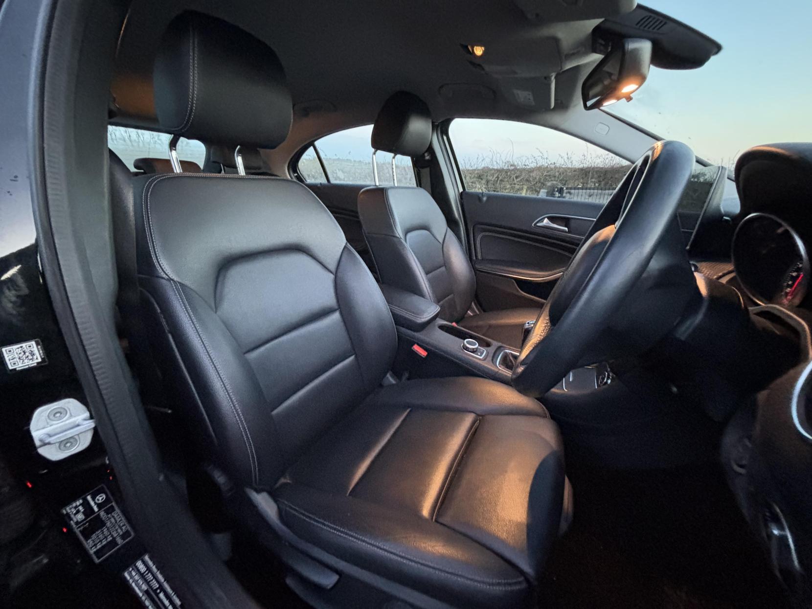 Mercedes-Benz A Class 1.5 A180d Sport Hatchback 5dr Diesel Manual Euro 6 (s/s) (109 ps)