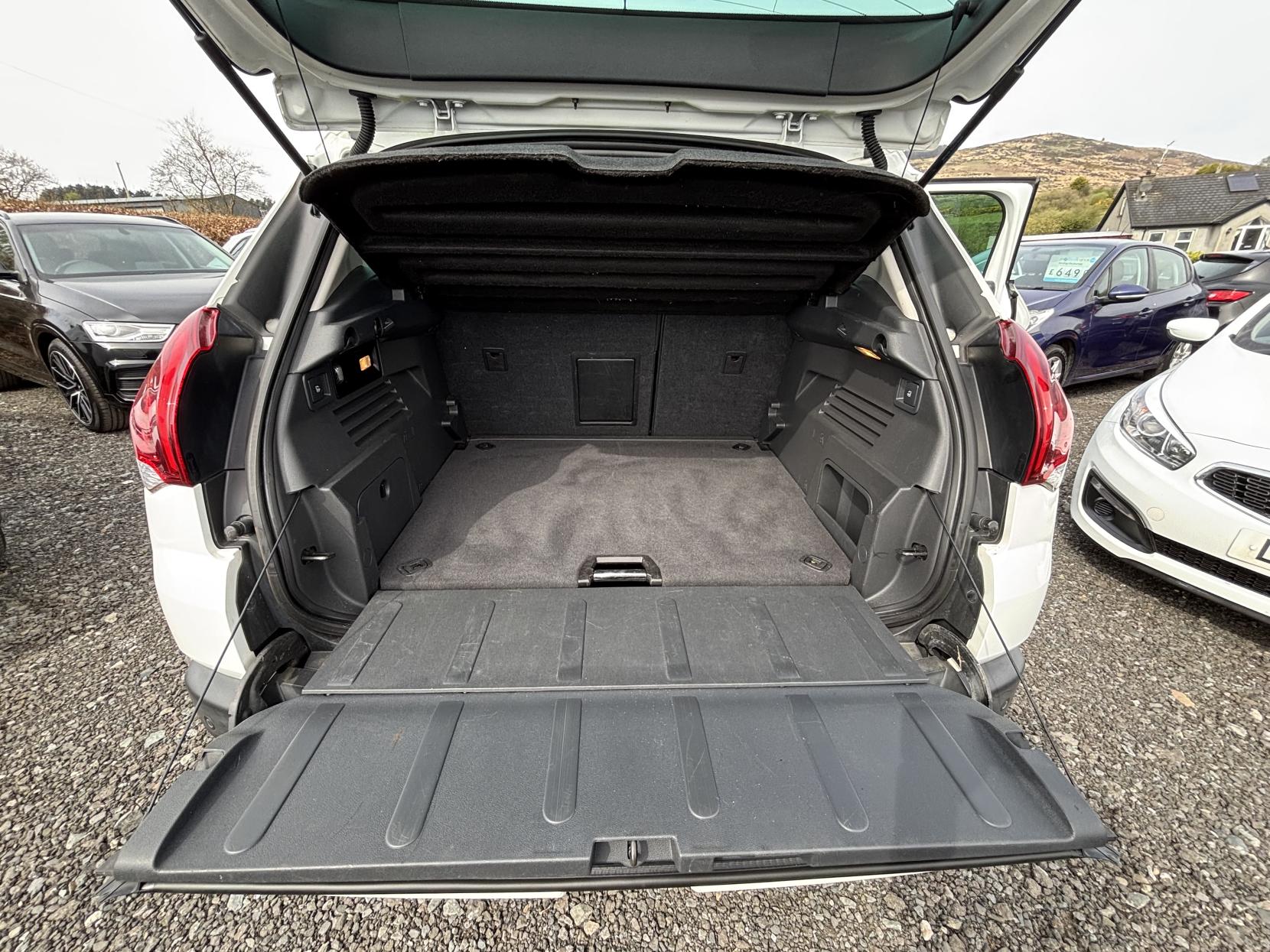 Peugeot 3008 1.6 HDi Crossway SUV 5dr Diesel Manual Euro 5 (115 ps)